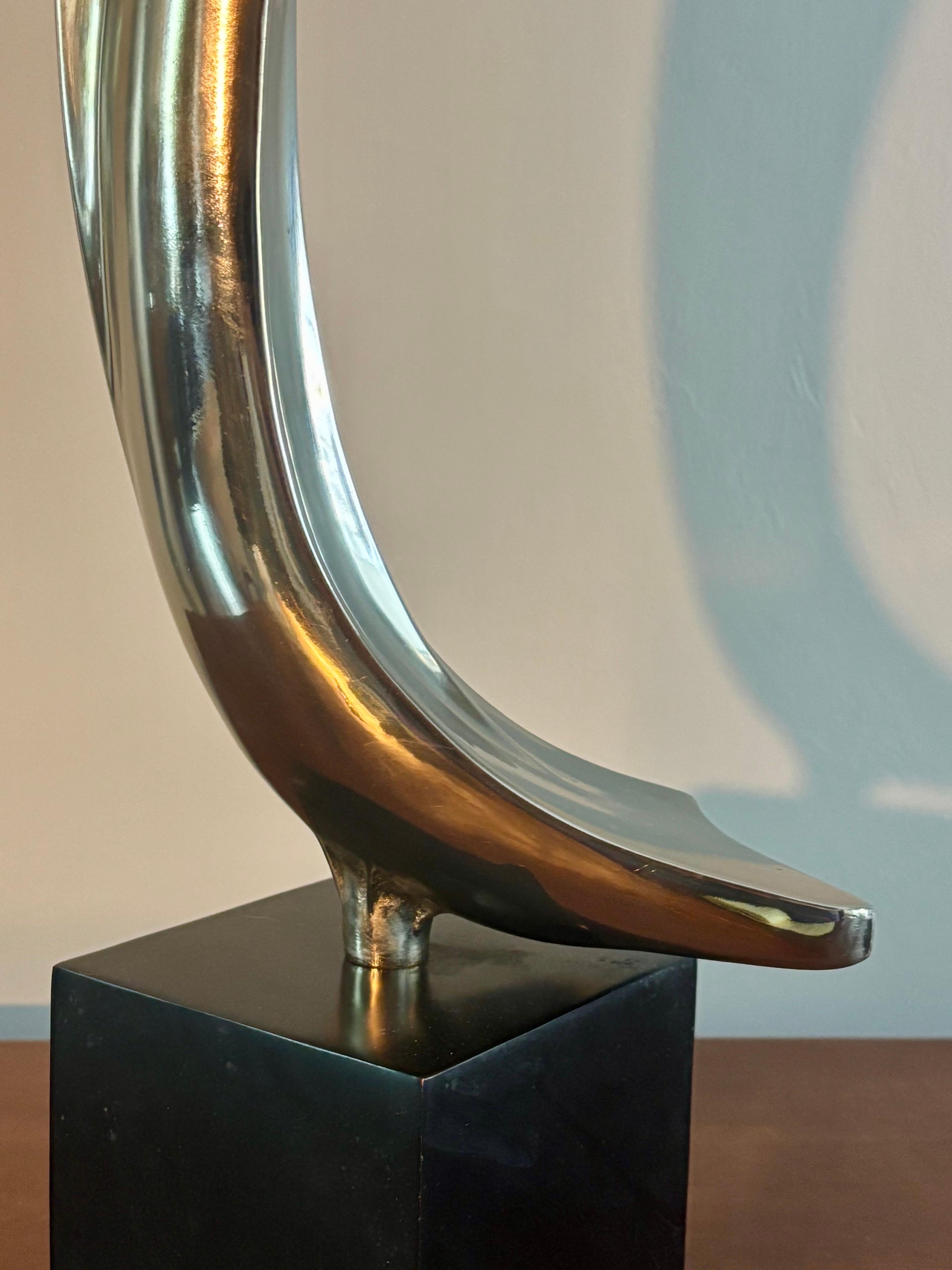 American Maurizio Tempestini Sculptural Chrome and Black Table Lamp For Sale