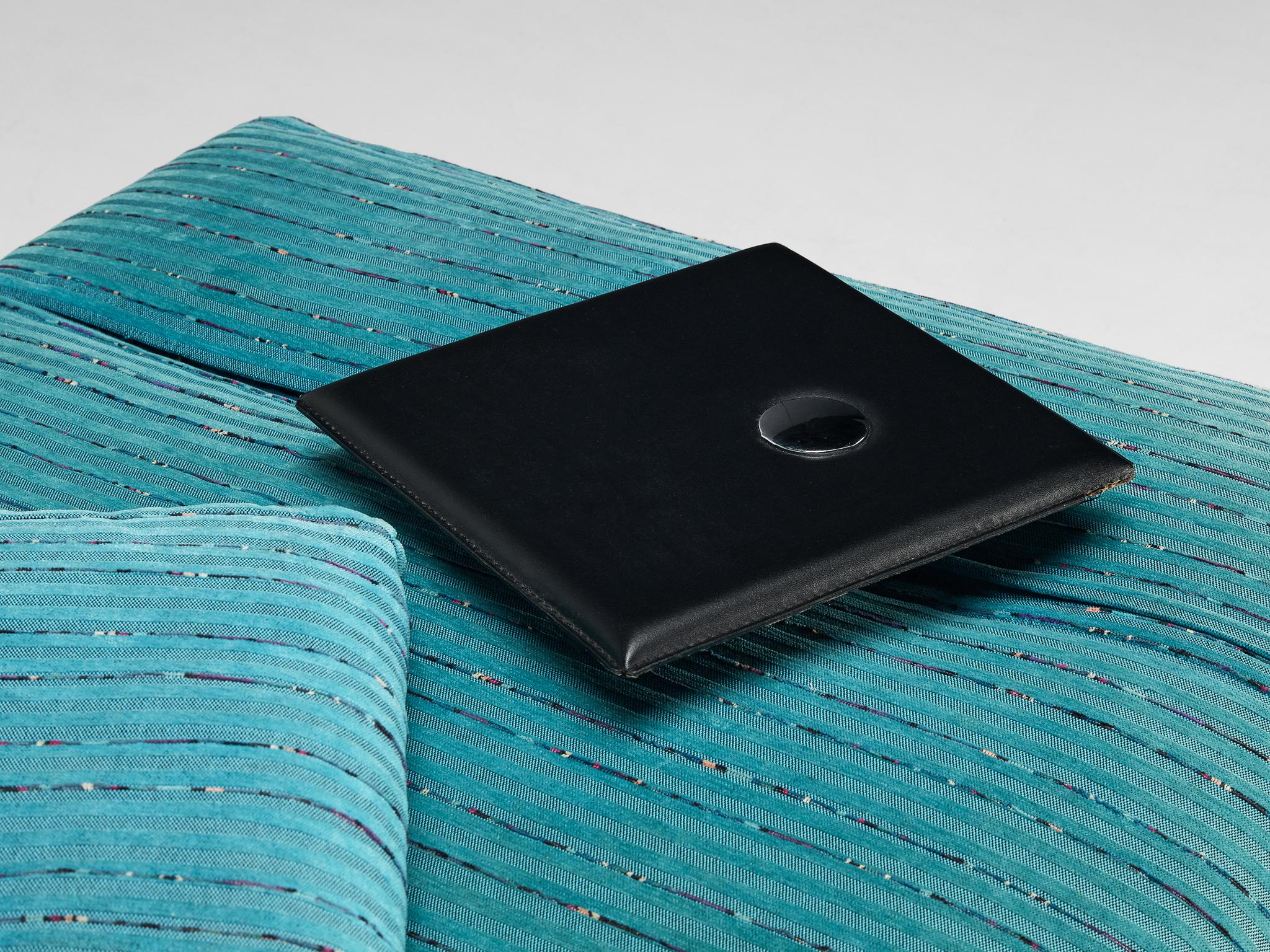 Mauro Lipparini for Saporiti 'Avedon' Sofa in Turquoise Upholstery For Sale 2