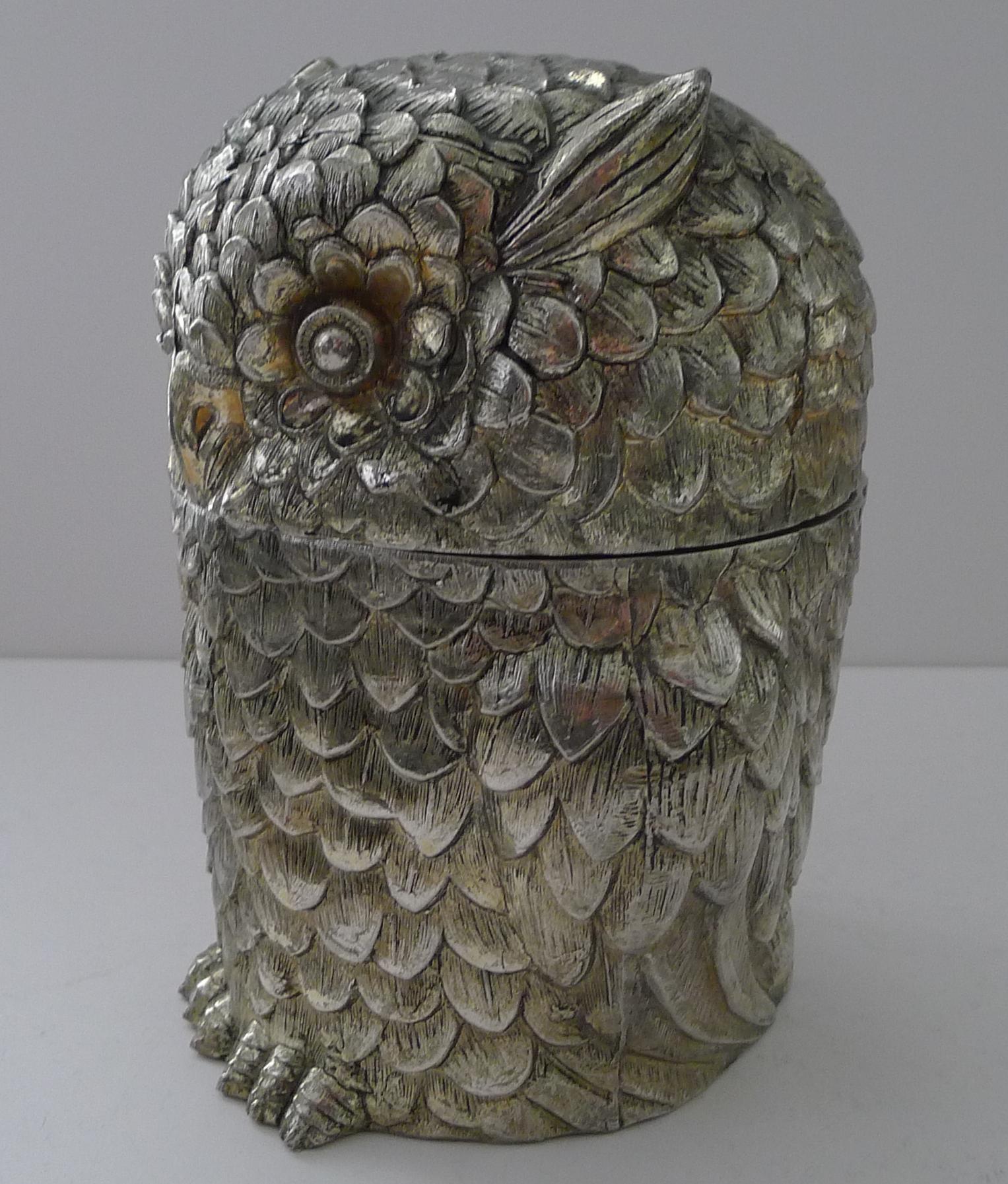 Mid-20th Century Mauro Manetti, Florence, Italy - Owl Ice Bucket c.1960 For Sale