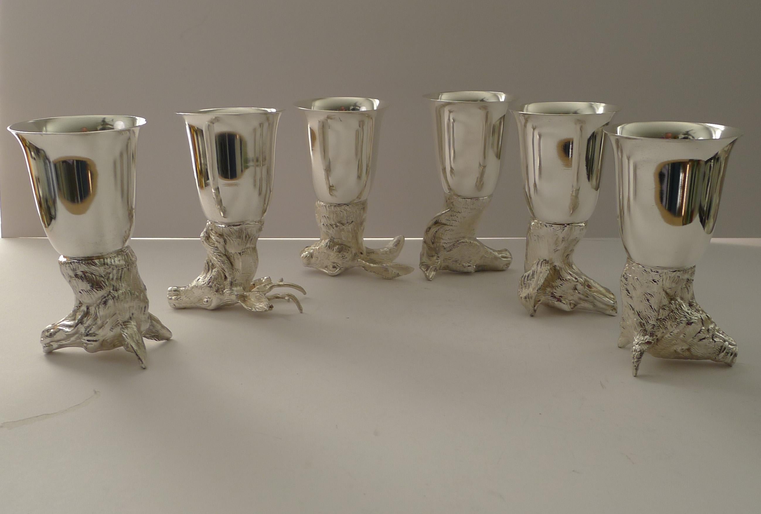 Mauro Manetti, Italia - Set di sei tazze a staffa figurate, 1970 ca. in vendita 2