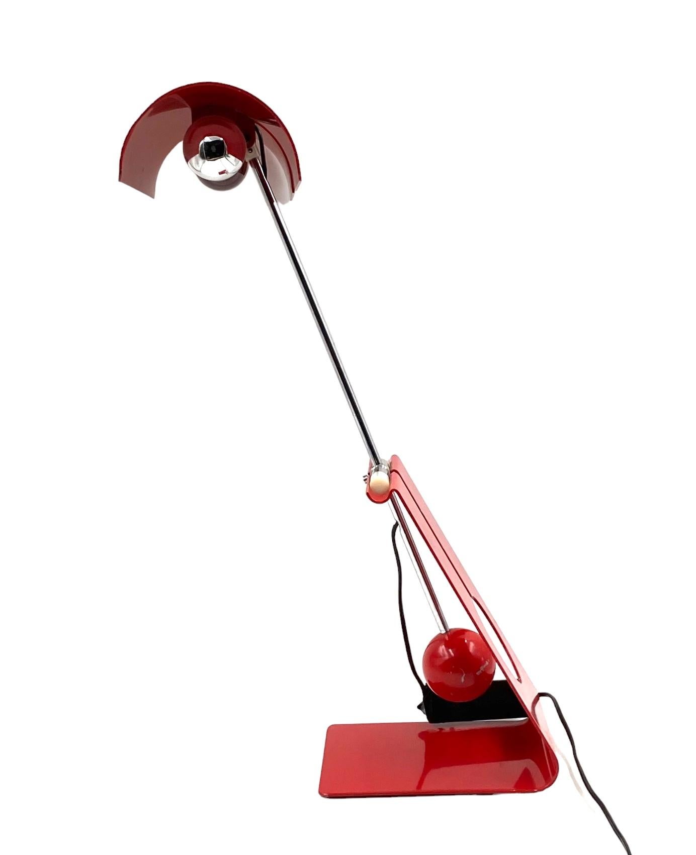 Mauro Martini, lámpara de mesa roja 'Picchio' pájaro carpintero, F.lli Martini Italia 1970s en venta 7