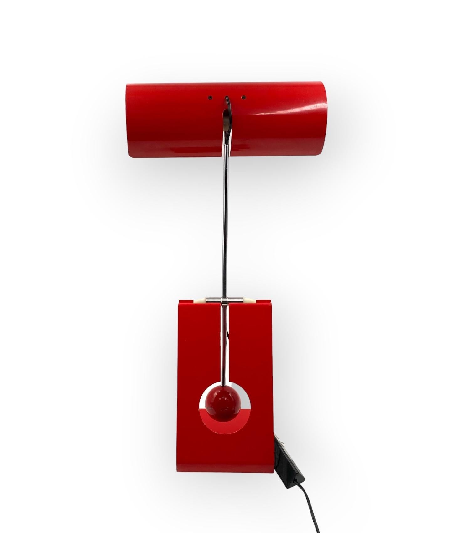 Mauro Martini, red 'Picchio' woodpecker table lamp, F.lli Martini Italy 1970s For Sale 12