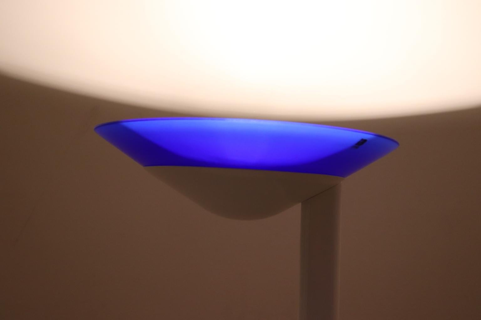 Mauro Marzollo Floor Lamp White Lacquered Stem Murano Glass Blue Diffuser For Sale 1