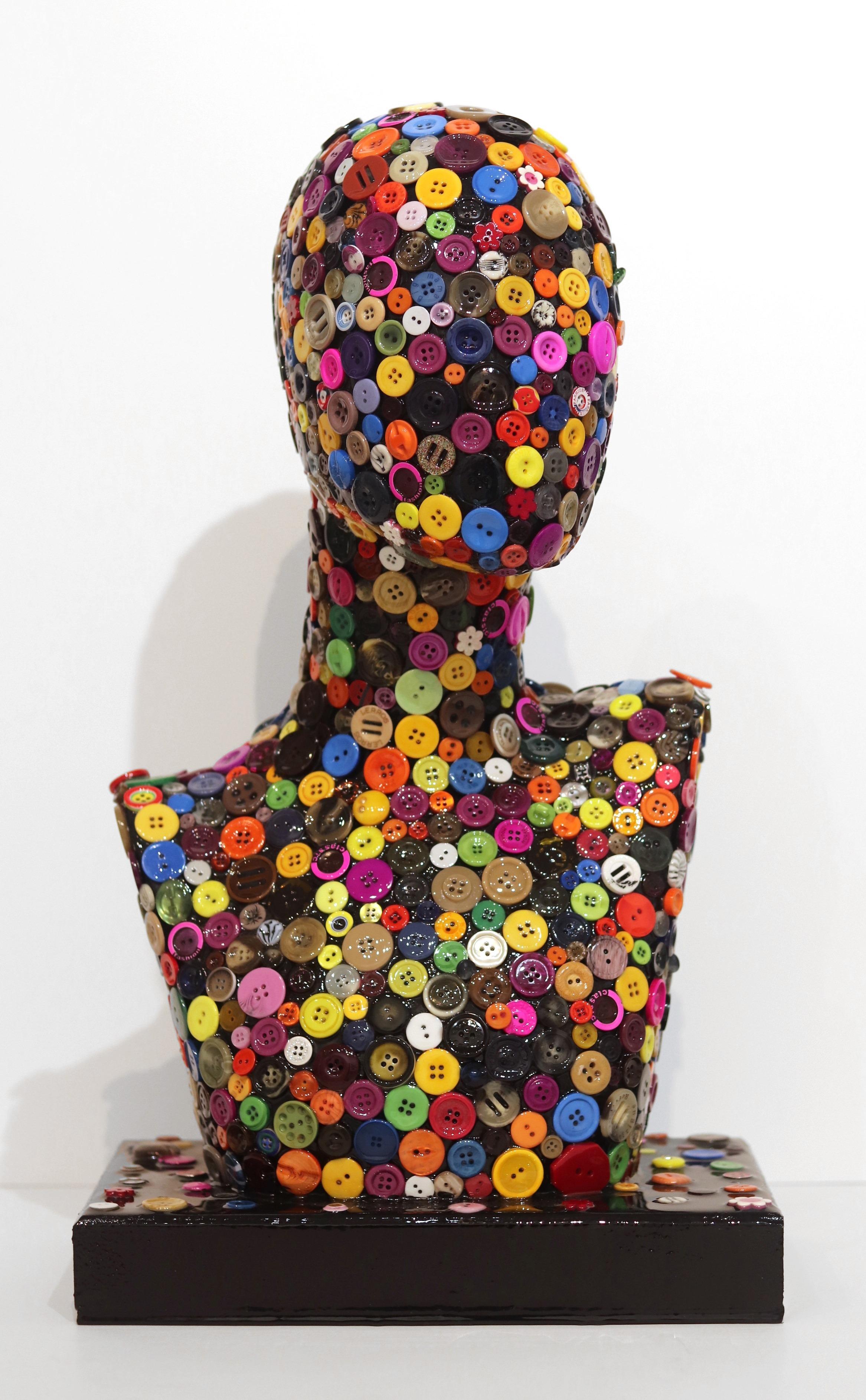 Mauro Oliveira Figurative Sculpture - Fashionista II - Colorful Mixed Media Sculptural Artwork