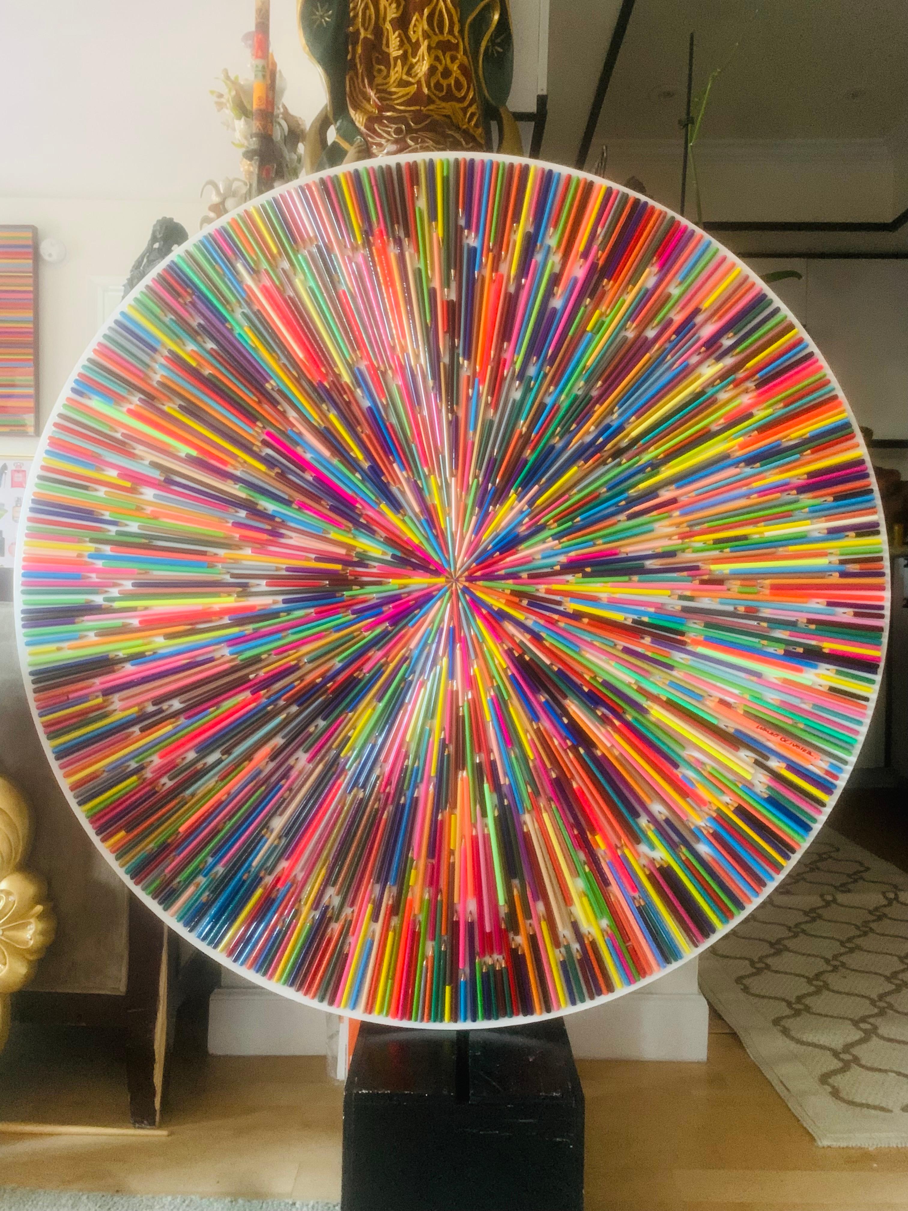 Arco iris de colores Epicentro II-Fondo blanco (Edición limitada impresa en lienzo) - Print de Mauro Oliveira