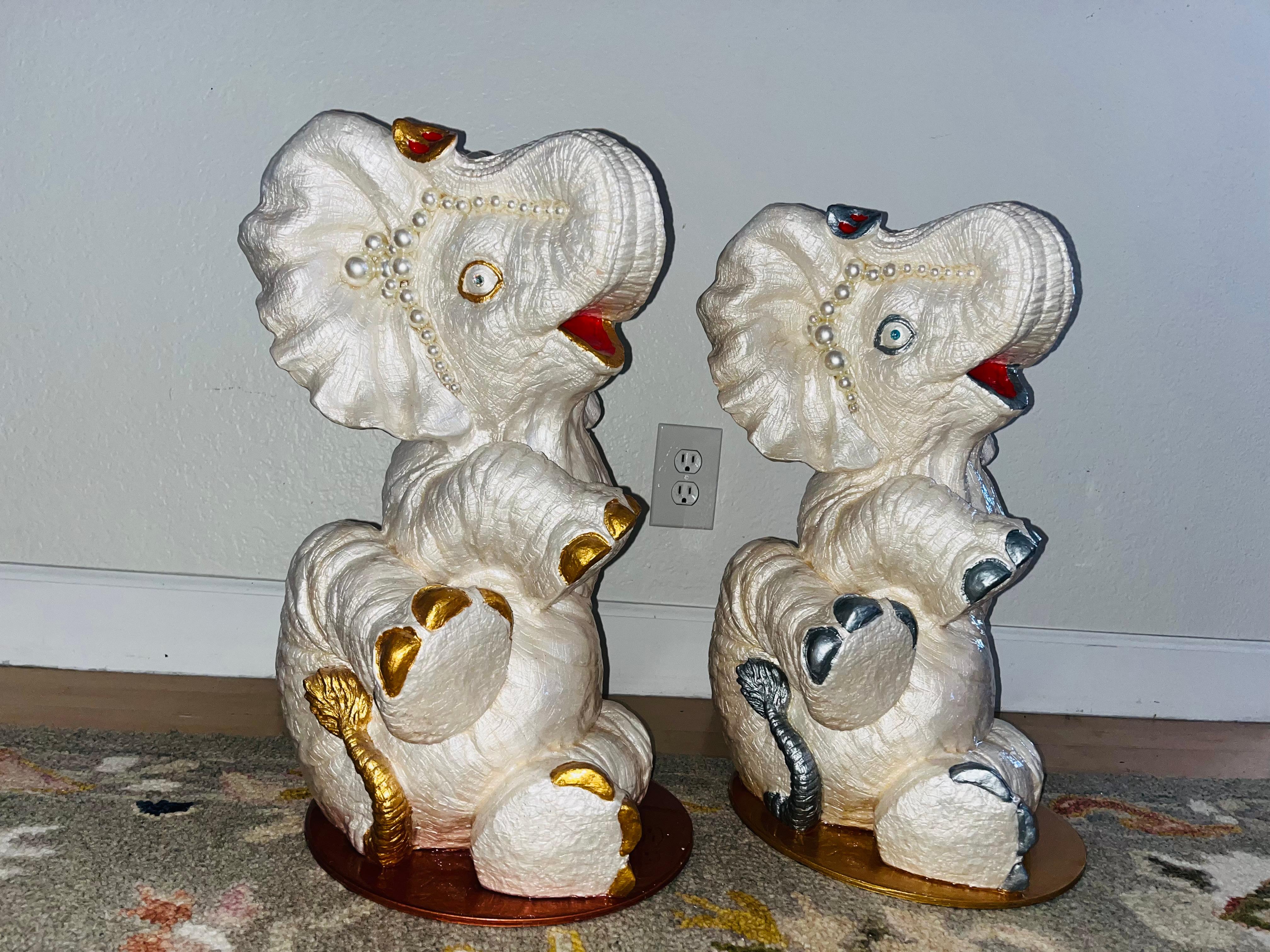 Lucky Baby Elephant II (Original-Elefanten-Skulptur – Perle-Silber-Gold) im Angebot 15