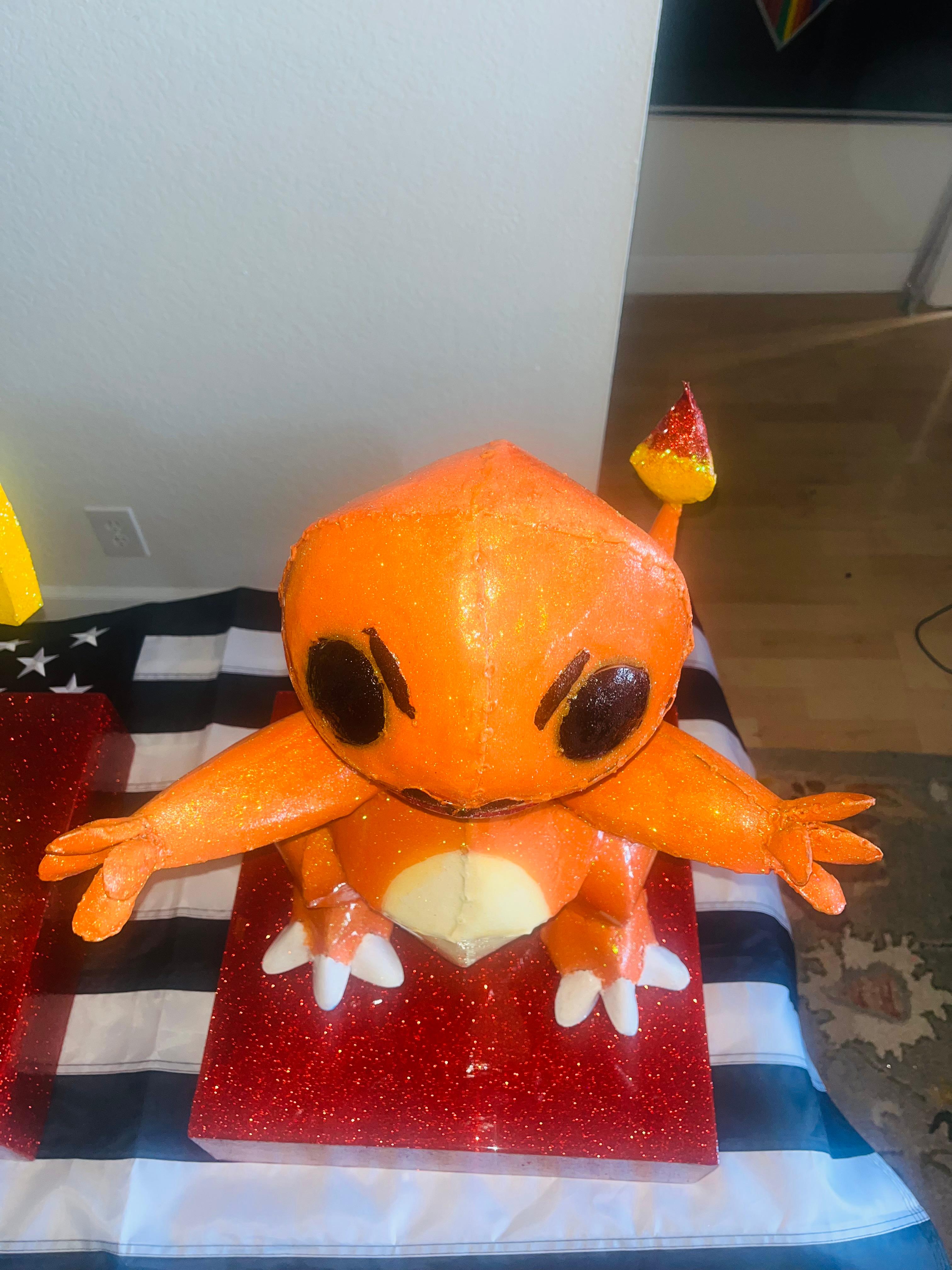 piñata charmander