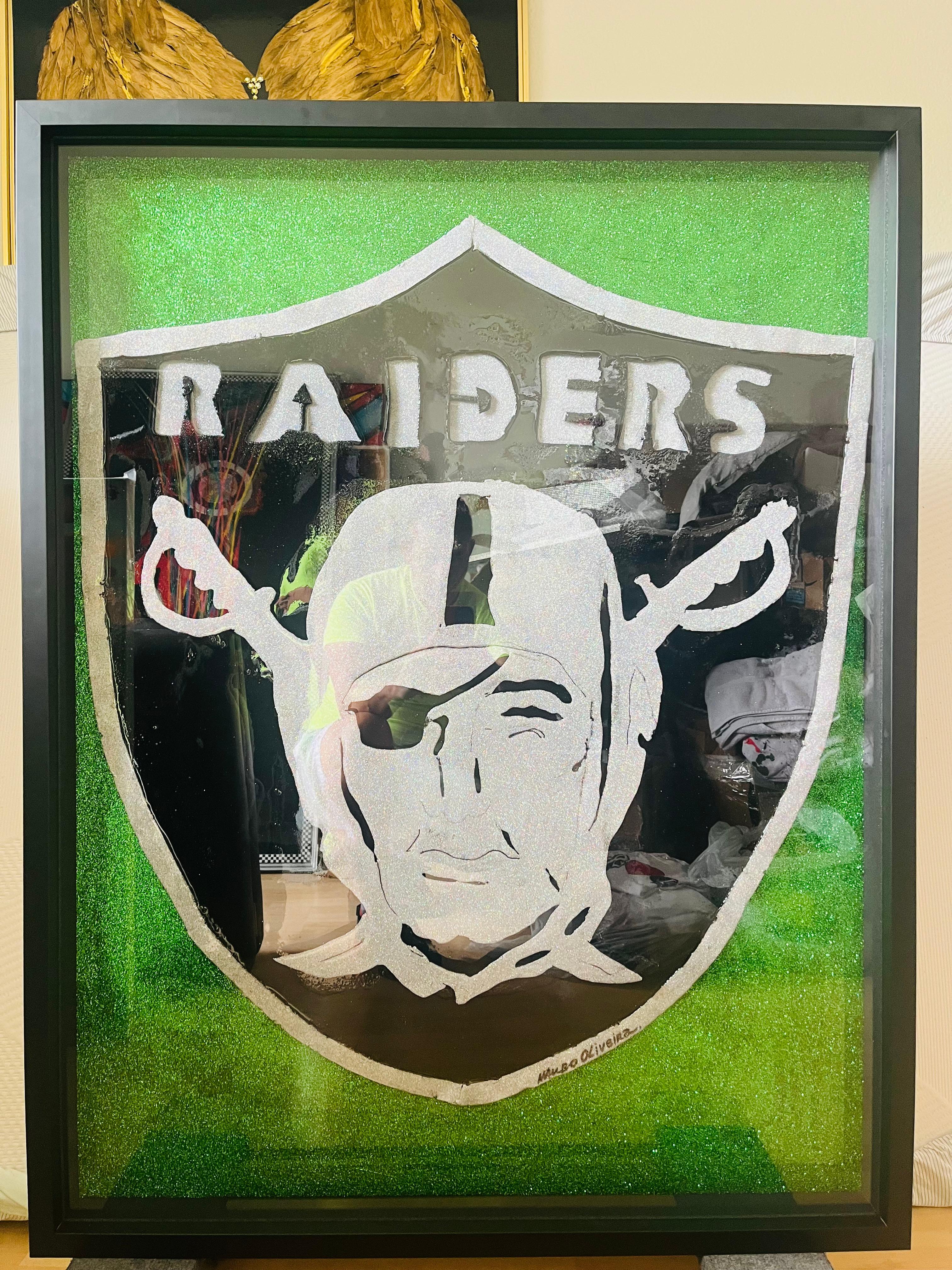RAIDERS REIGN (sculpture murale/foyer/sculpture unique en son genre) - Pop Art Mixed Media Art par Mauro Oliveira