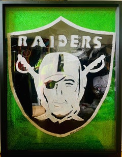 RAIDERS REIGN (Originale und einzigartige Wand-/Floor-/Schelve-Skulptur)