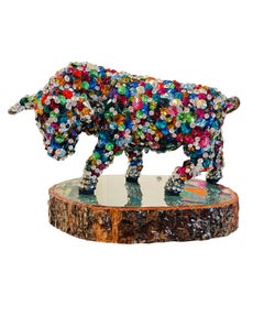 THE DIAMOND BULL OF WALL STREET (One Of A Kind Swarovski Crystals Piece)