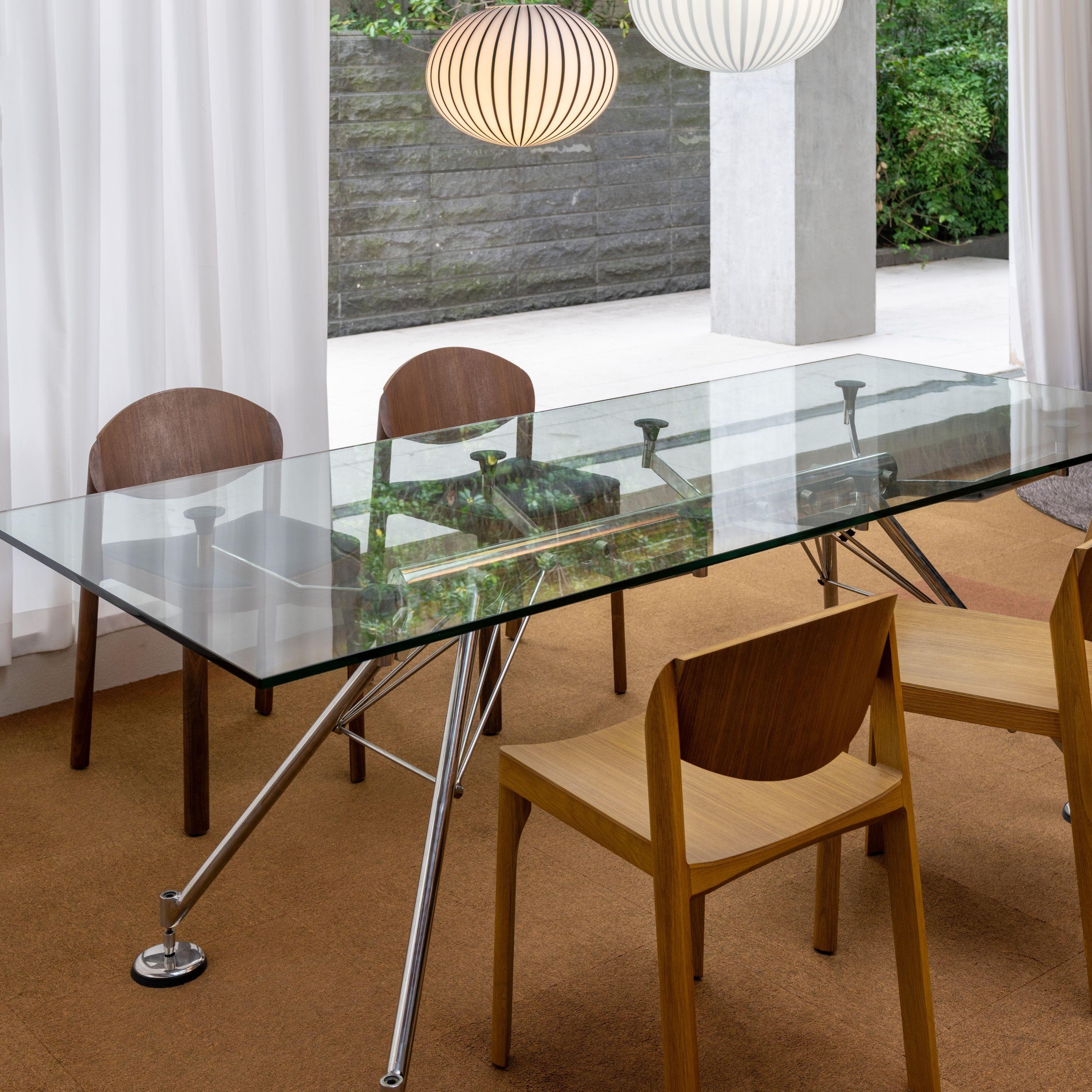 Mauro Pasquinelli 'Mauro' Wood Dining Chair in Oak für Established & Sons (Geölt) im Angebot