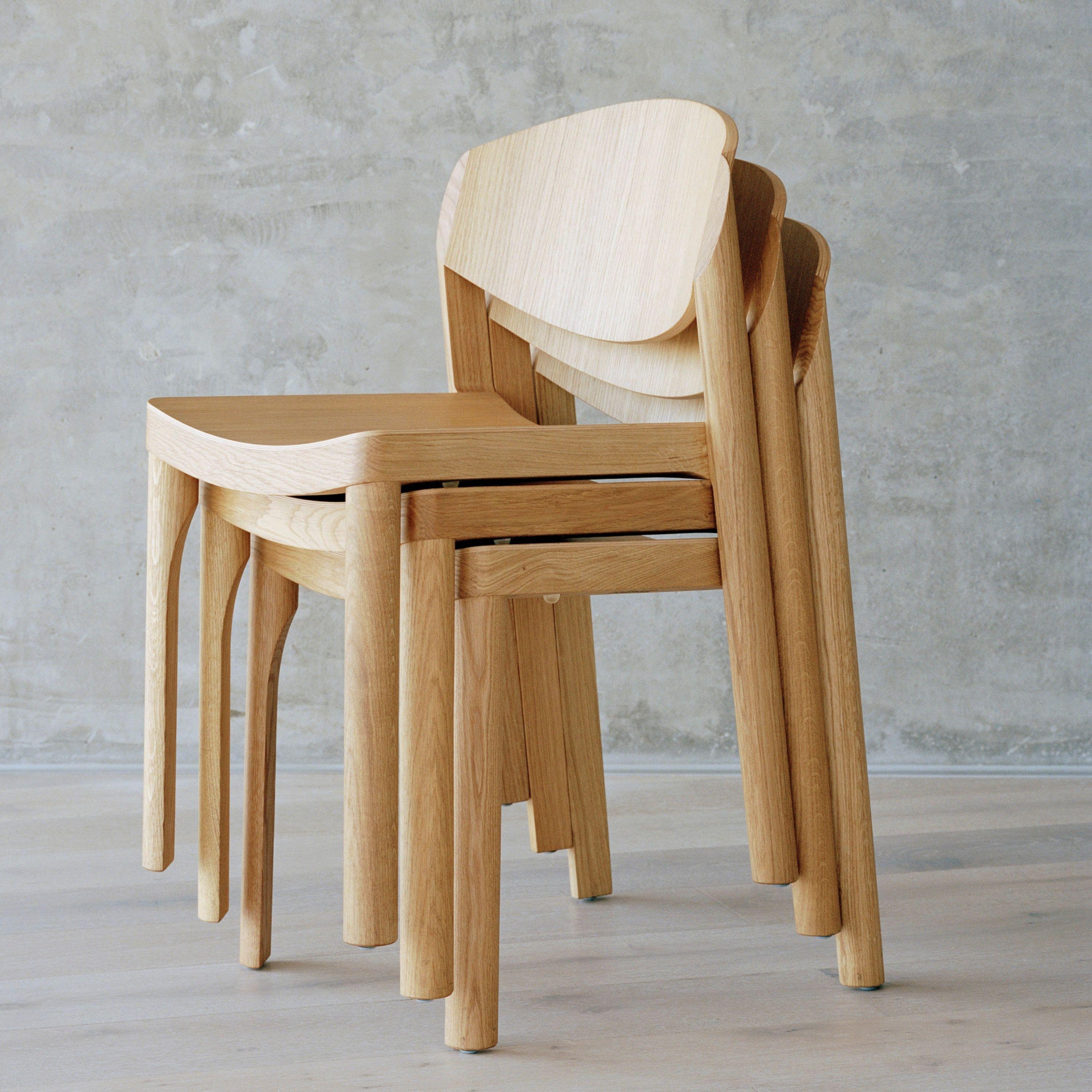 Mauro Pasquinelli 'Mauro' Wood Dining Chair in Oak für Established & Sons (21. Jahrhundert und zeitgenössisch) im Angebot