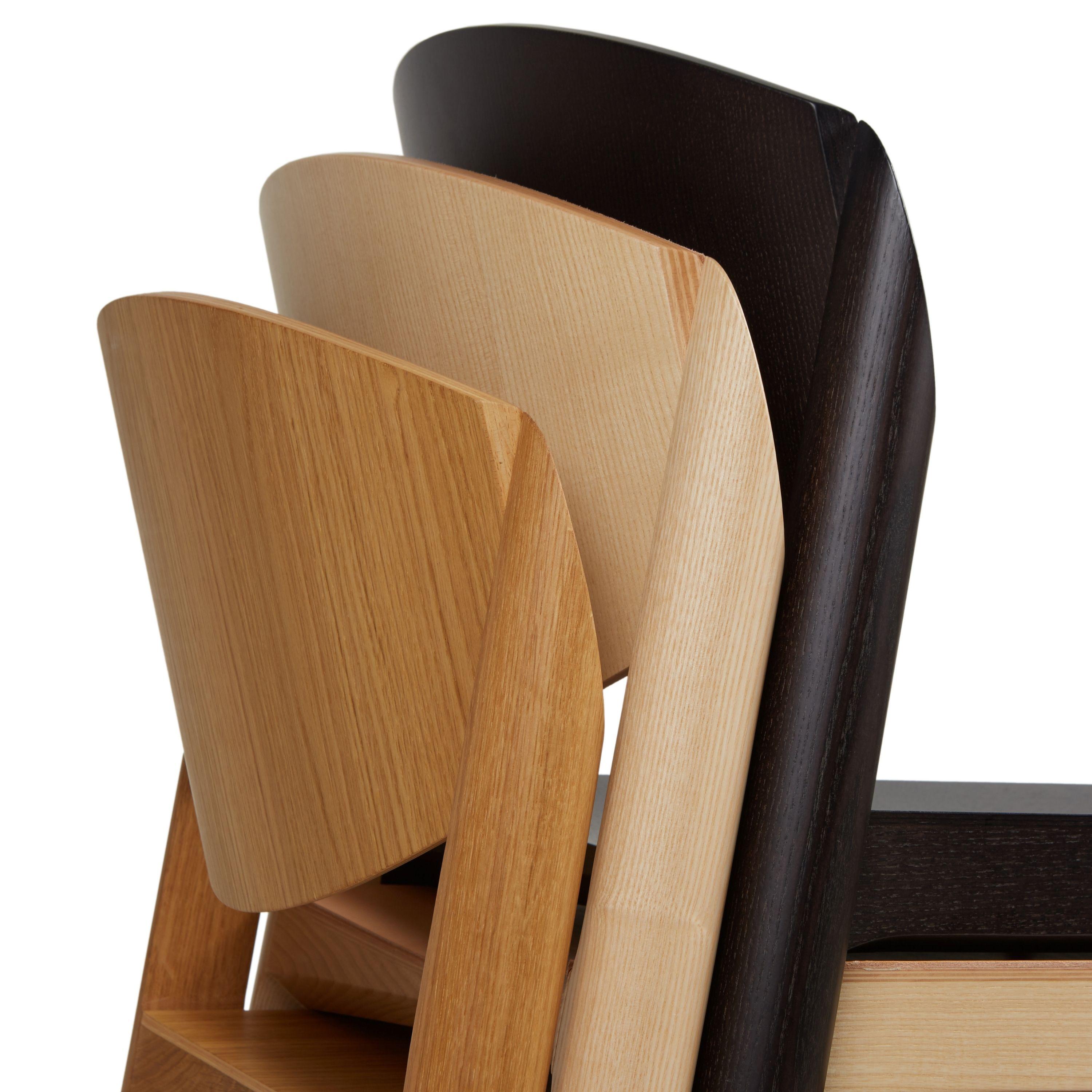 Mauro Pasquinelli 'Mauro' Wood Dining Chair in Nussbaum für Established & Sons im Angebot 4