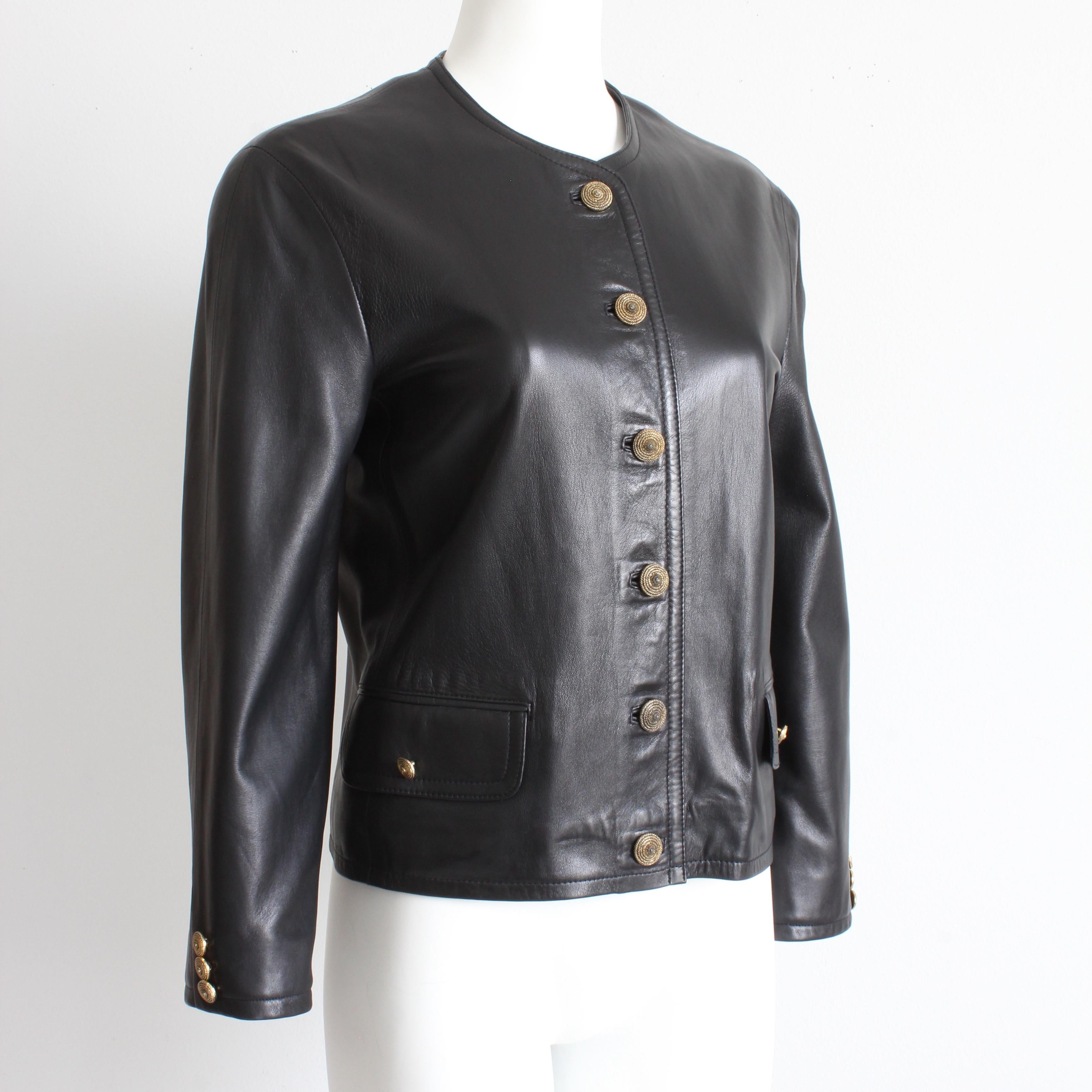 Noir Maus & Hoffman Black Leather Jacket Ladies with Jewel Neckline England Sz 8 en vente
