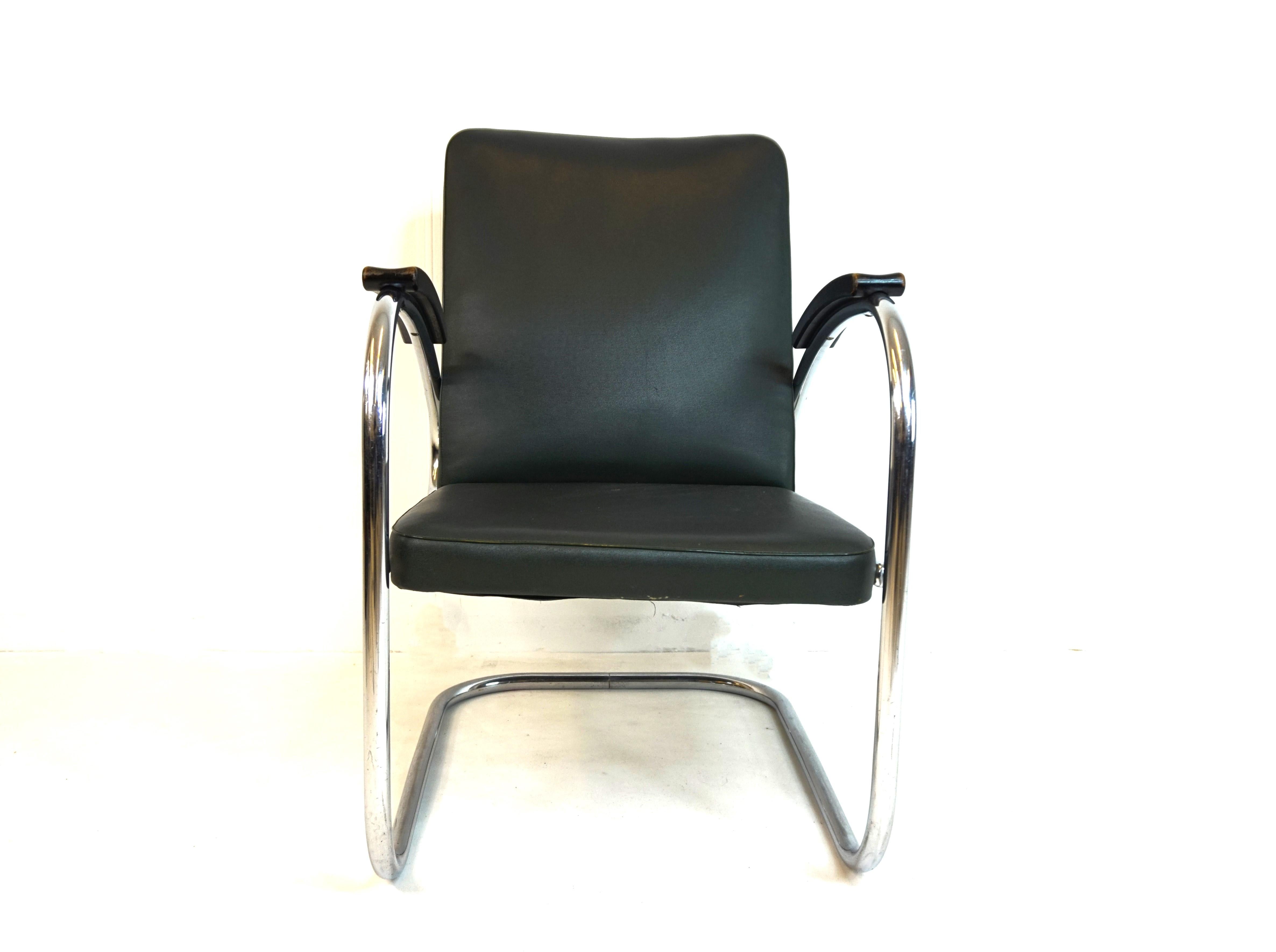 Mid-20th Century Mauser RS 7 tubular steel chair, Bauhaus, 1930 For Sale