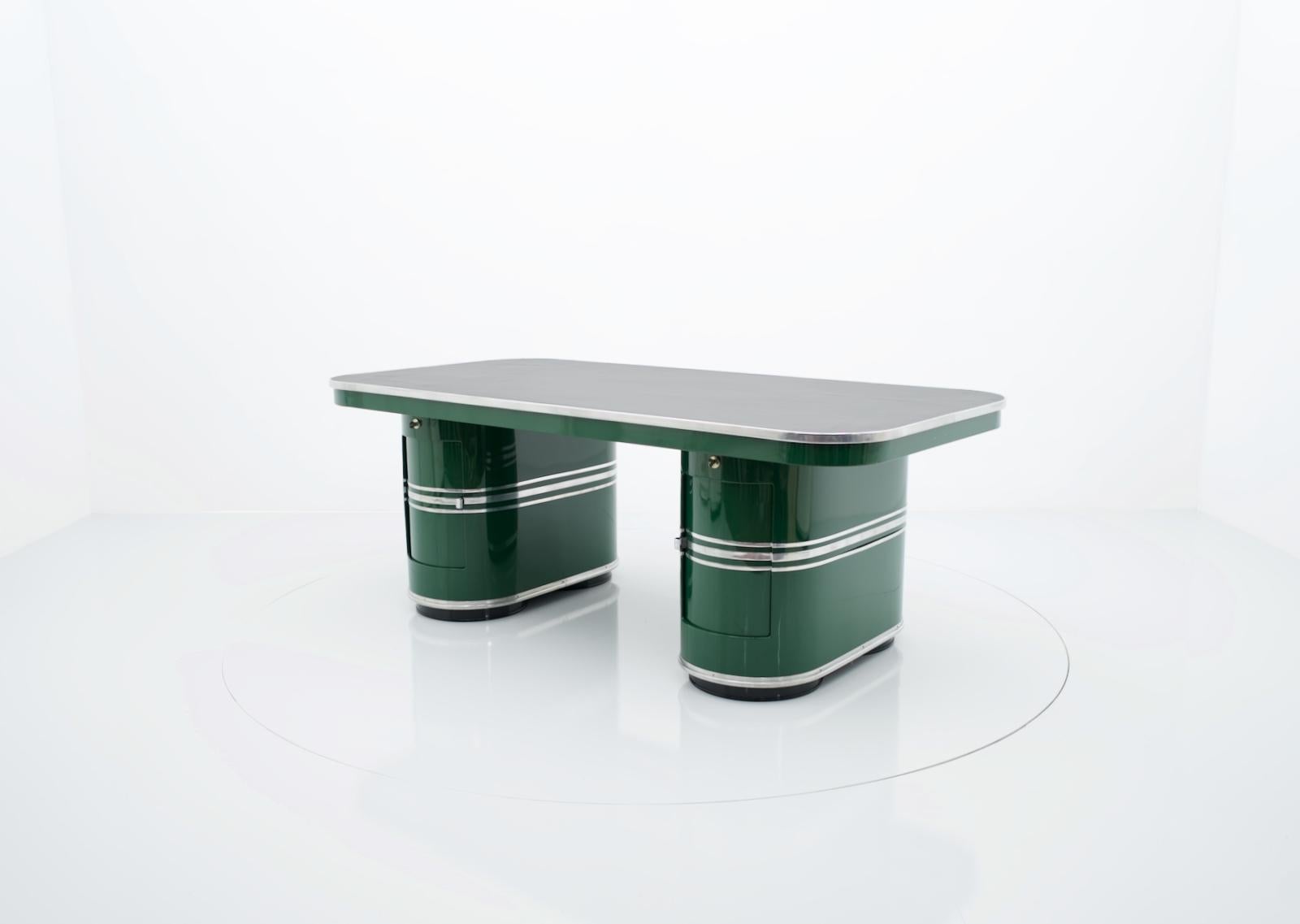 Mauser Rundform 'Berlin' Writing Desk in British Racing Green, Germany, 1950 For Sale 5