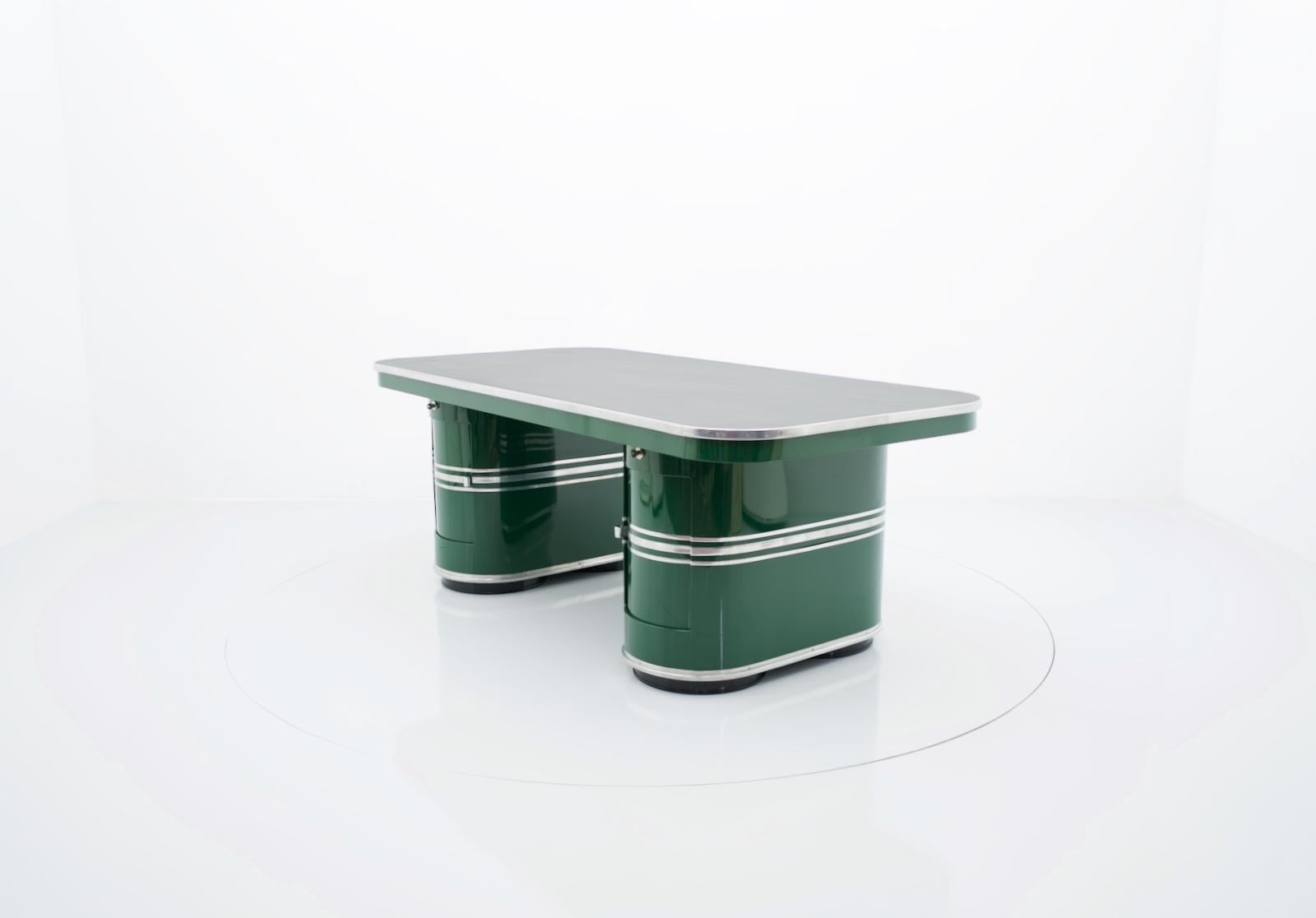 Mauser Rundform 'Berlin' Writing Desk in British Racing Green, Germany, 1950 For Sale 6