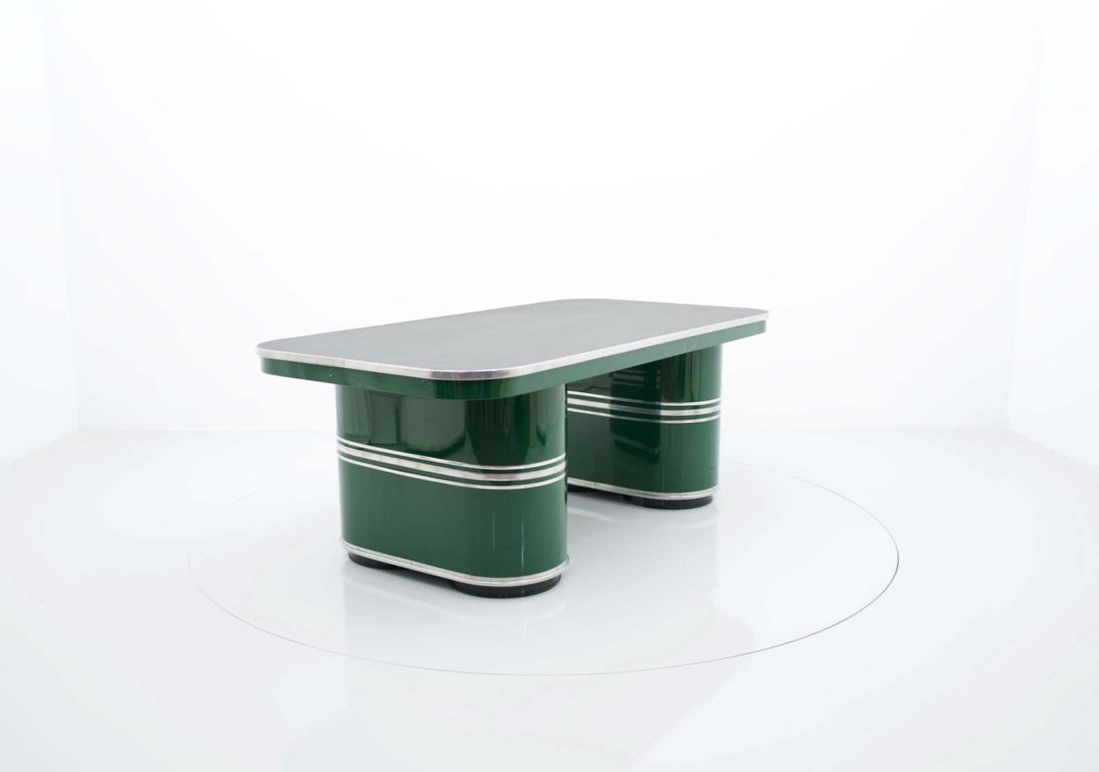 Mauser Rundform 'Berlin' Writing Desk in British Racing Green, Germany, 1950 For Sale 7