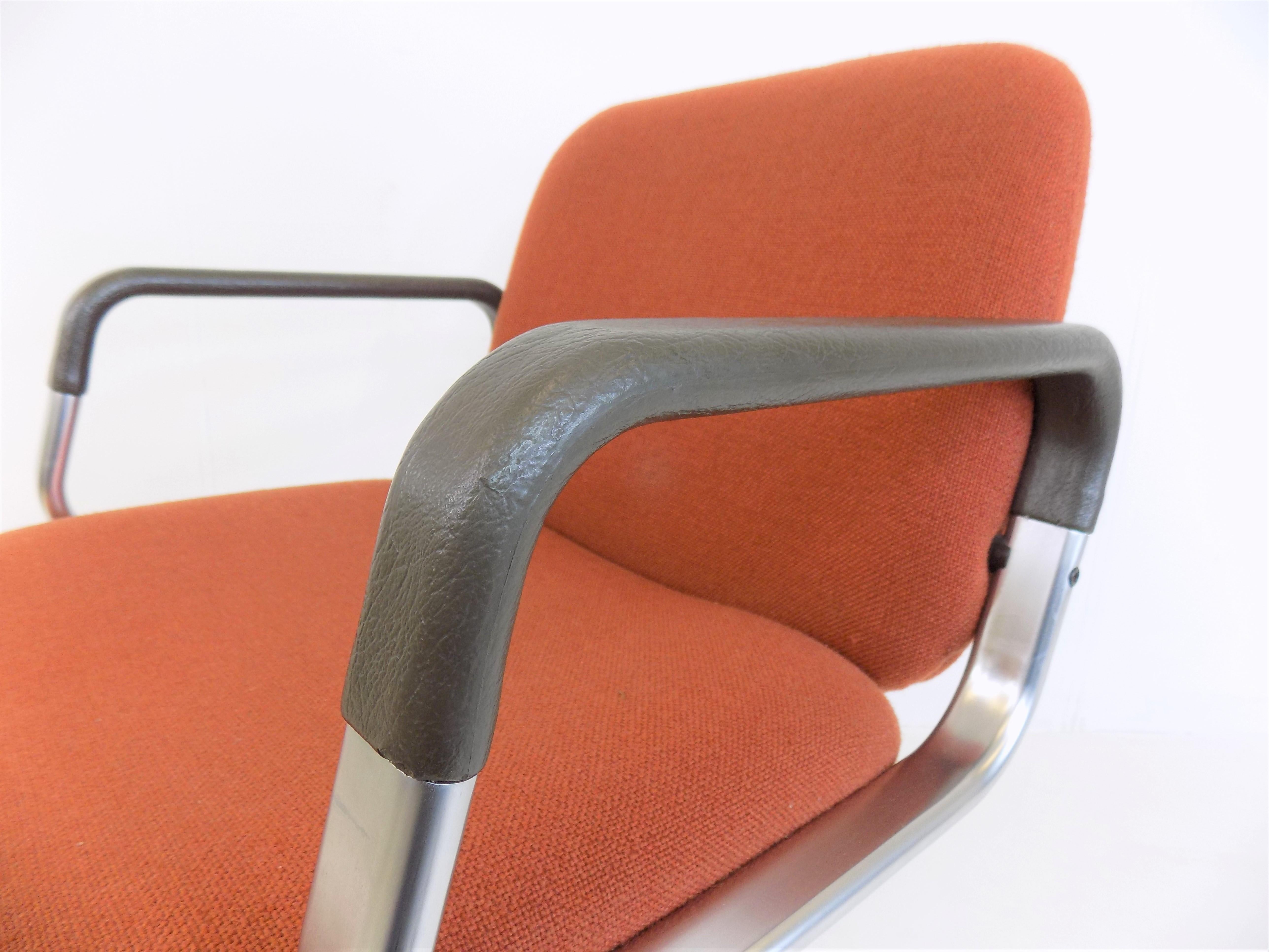 Fabric Mauser Seat 150 Dining/Conference Chair by Herbert Hirche