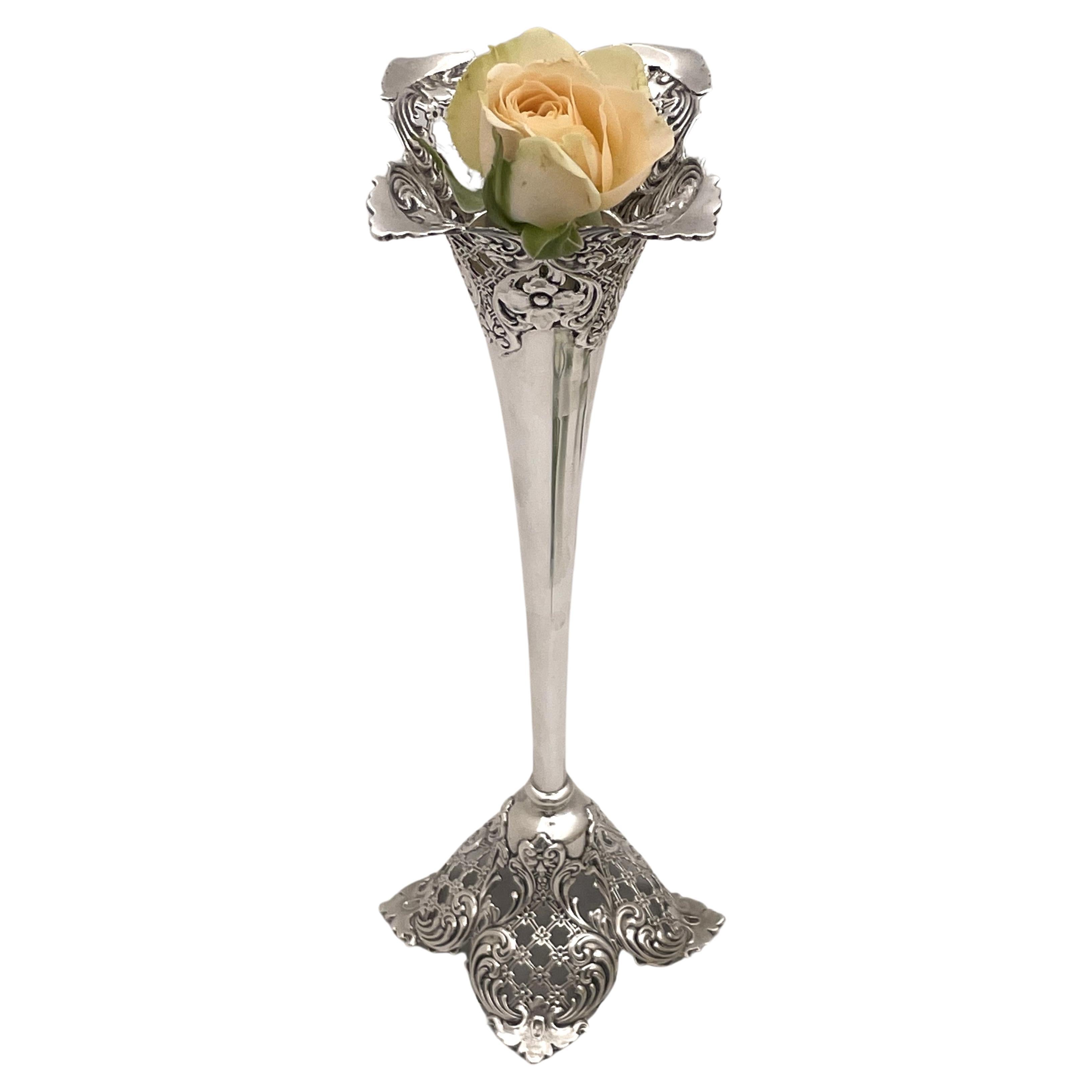  Vase à bourgeons Art nouveau Mauser en argent sterling de la fin du 19e/début du 20e siècle en vente