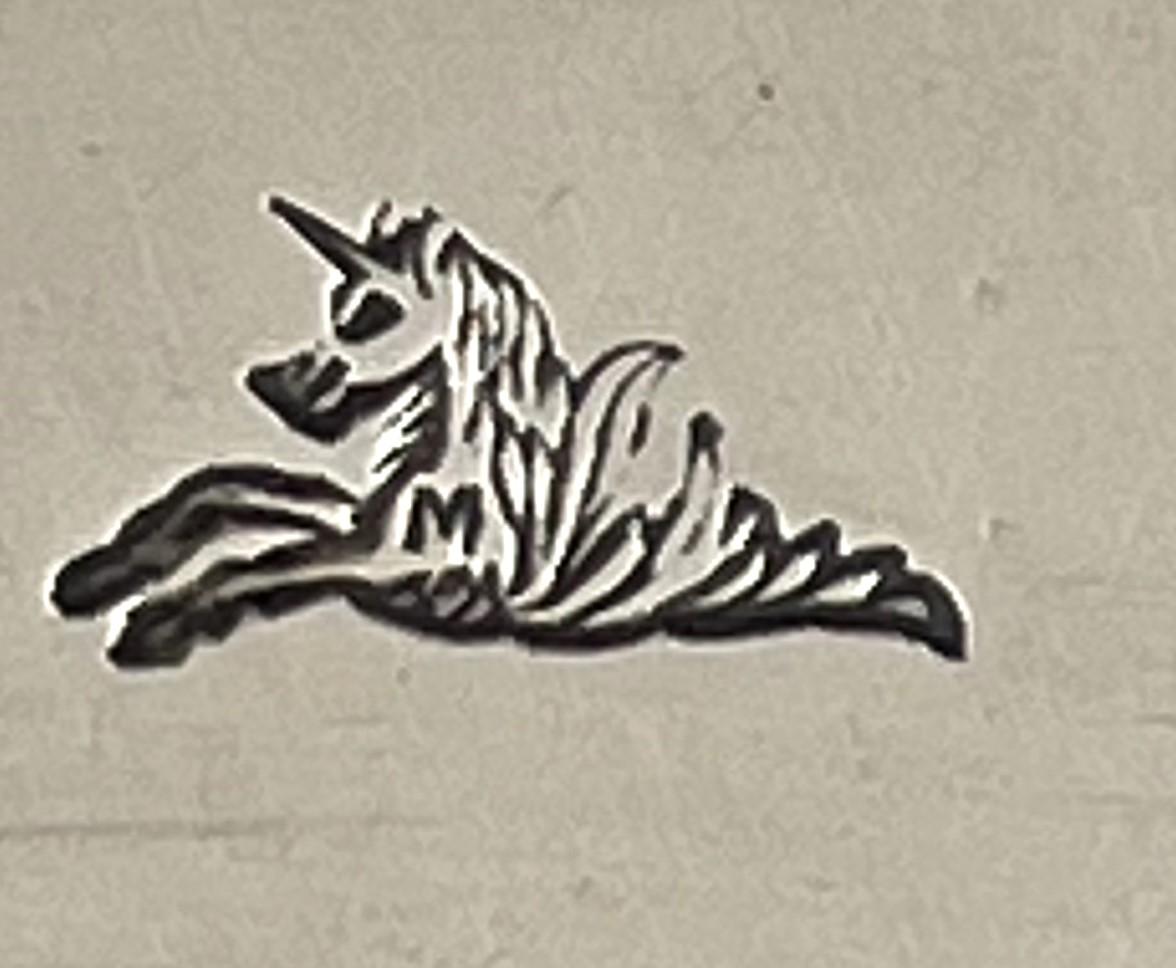 Piatto con piedini floreali in stile Art Nouveau di Mauser in argento sterling della fine del XIX secolo. in vendita 3