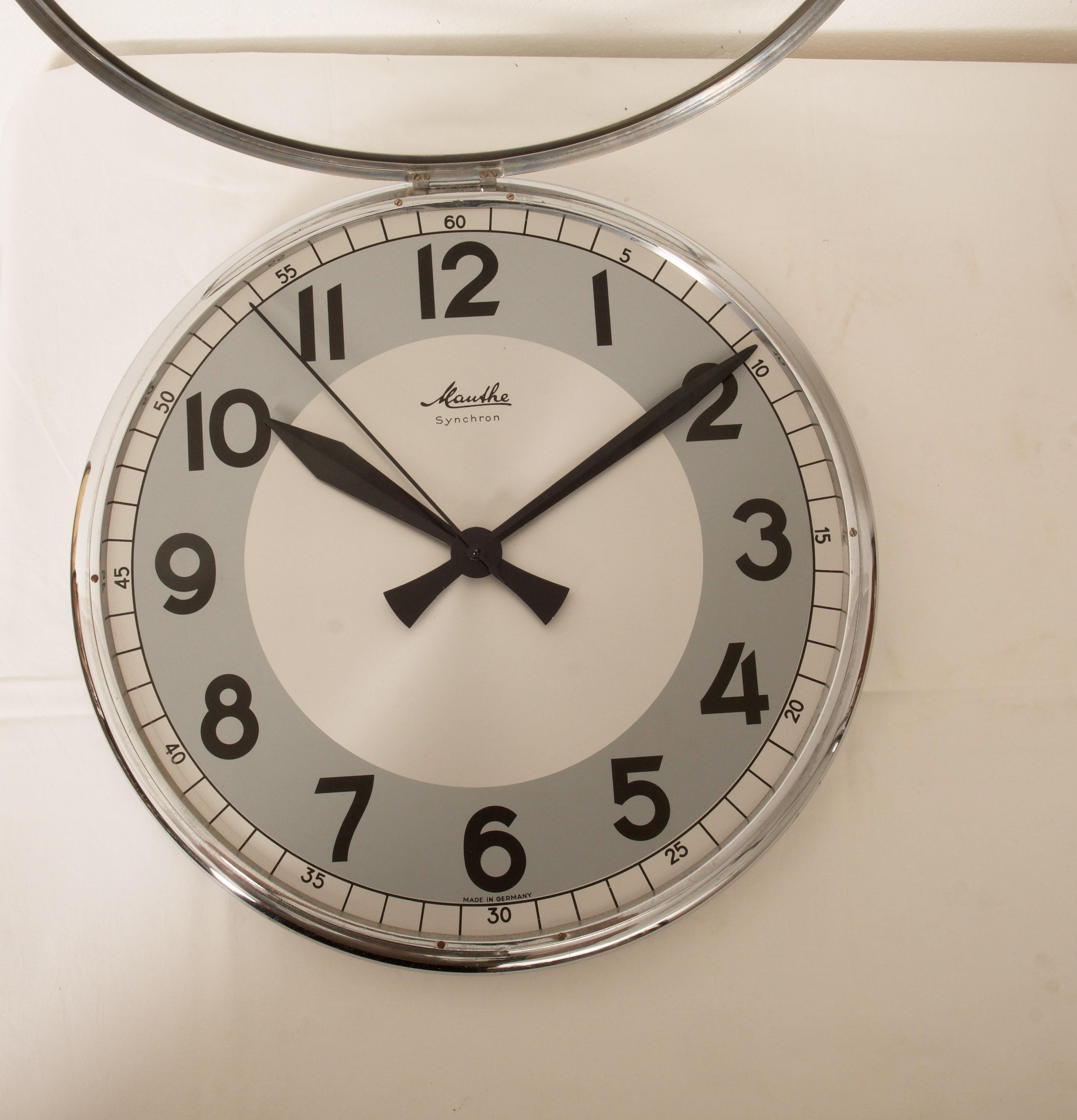 Austrian Mauthe Synchron Factory or Workshop Wall Clock For Sale