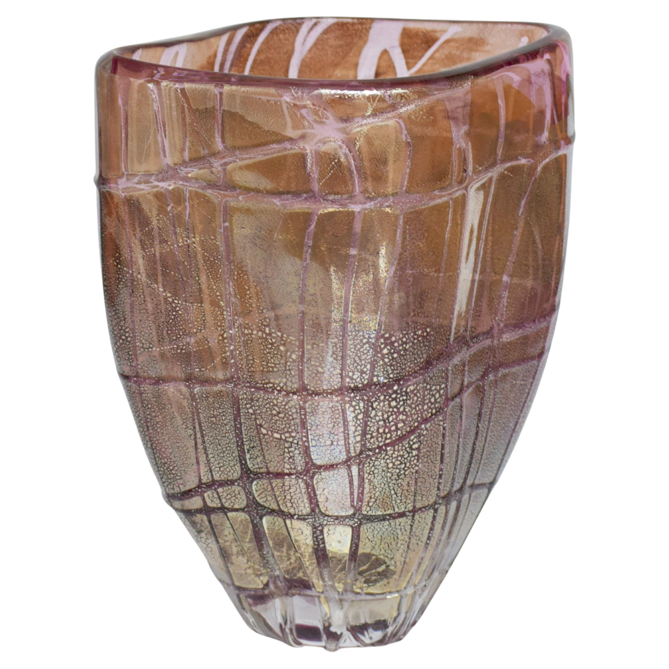 Vaso a strascico color malva di James Carcass Glass Artist per VUUV Works in vendita