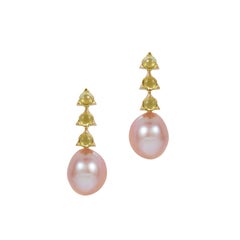 MAVIADA's 3-4mm Stone Baroque Violet Pearl Earrings, Peridot, 18 K Yellow Gold