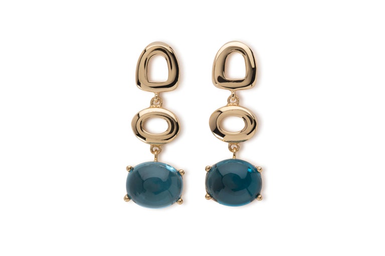 St Tropez
18k solid gold drops, 10x12mm cabochon stone
The name says it all, charisma all the way. These earrings make you feel St Tropez chic. We recommend wearing them as evening wear, to a spectacular event, or just when you want to feel über