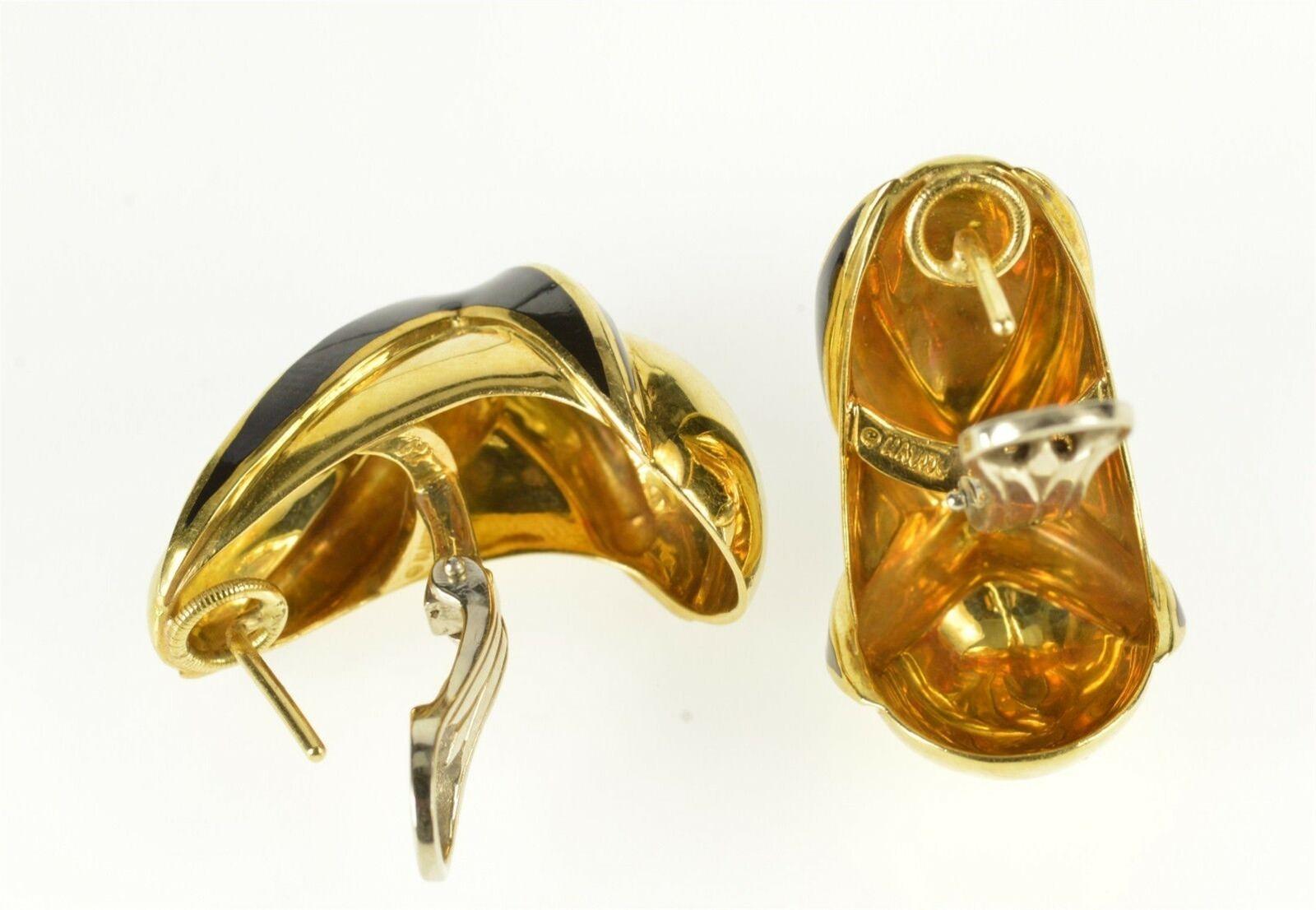 Item:  18K Mavito Designer Black Enamel X Statement Earrings Yellow Gold

Weight:  26g

Composition:  18k Gold Marked

Condition:  Estate:Good

Era:  Vintage

Measure*:  16.9mm (w) 29mm (h) 10.4mm (d)