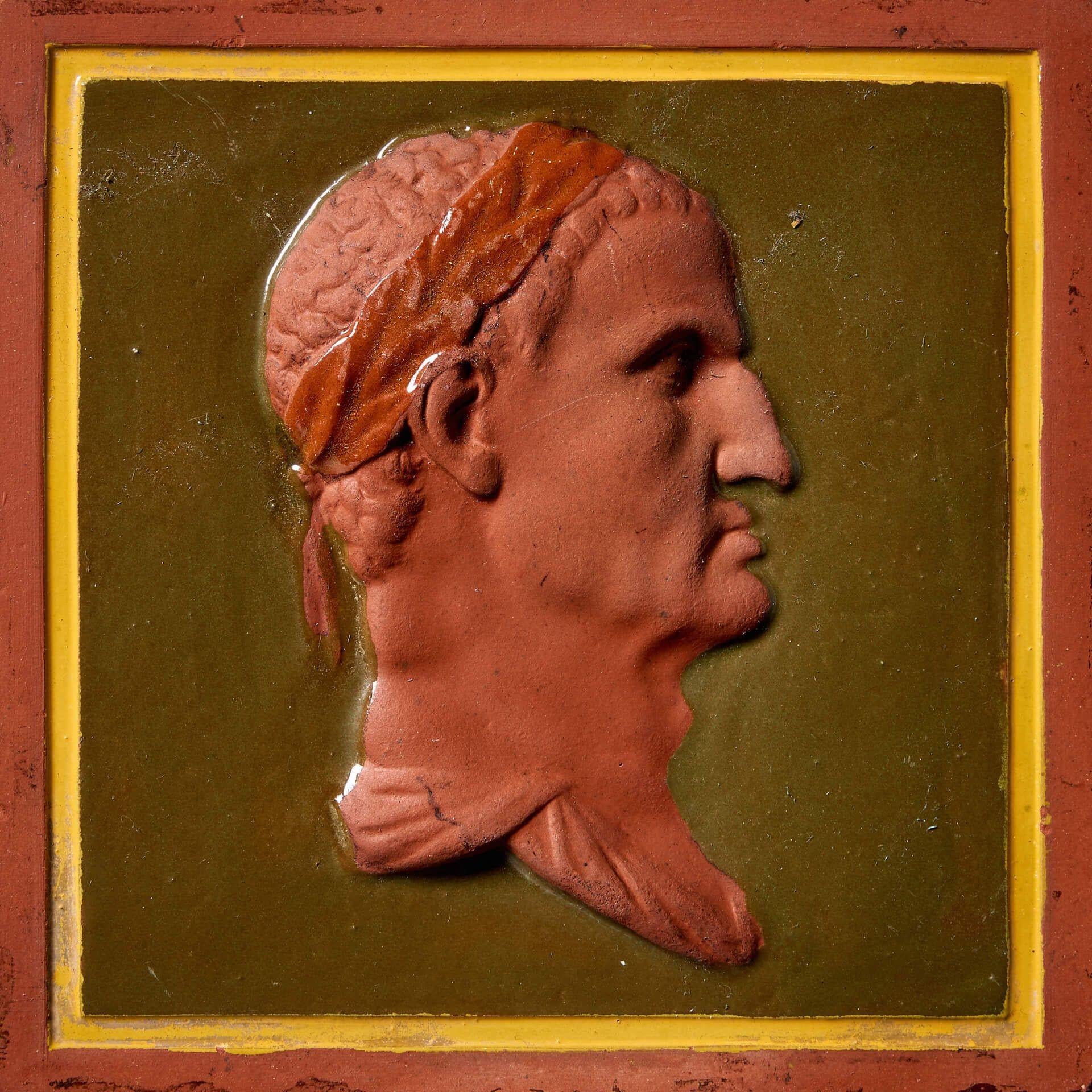 Néoclassique Maw & Co 6-Inch Neoclassical Profile Portrait Tile en vente