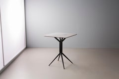 Max 4 Table by Doimo Brasil