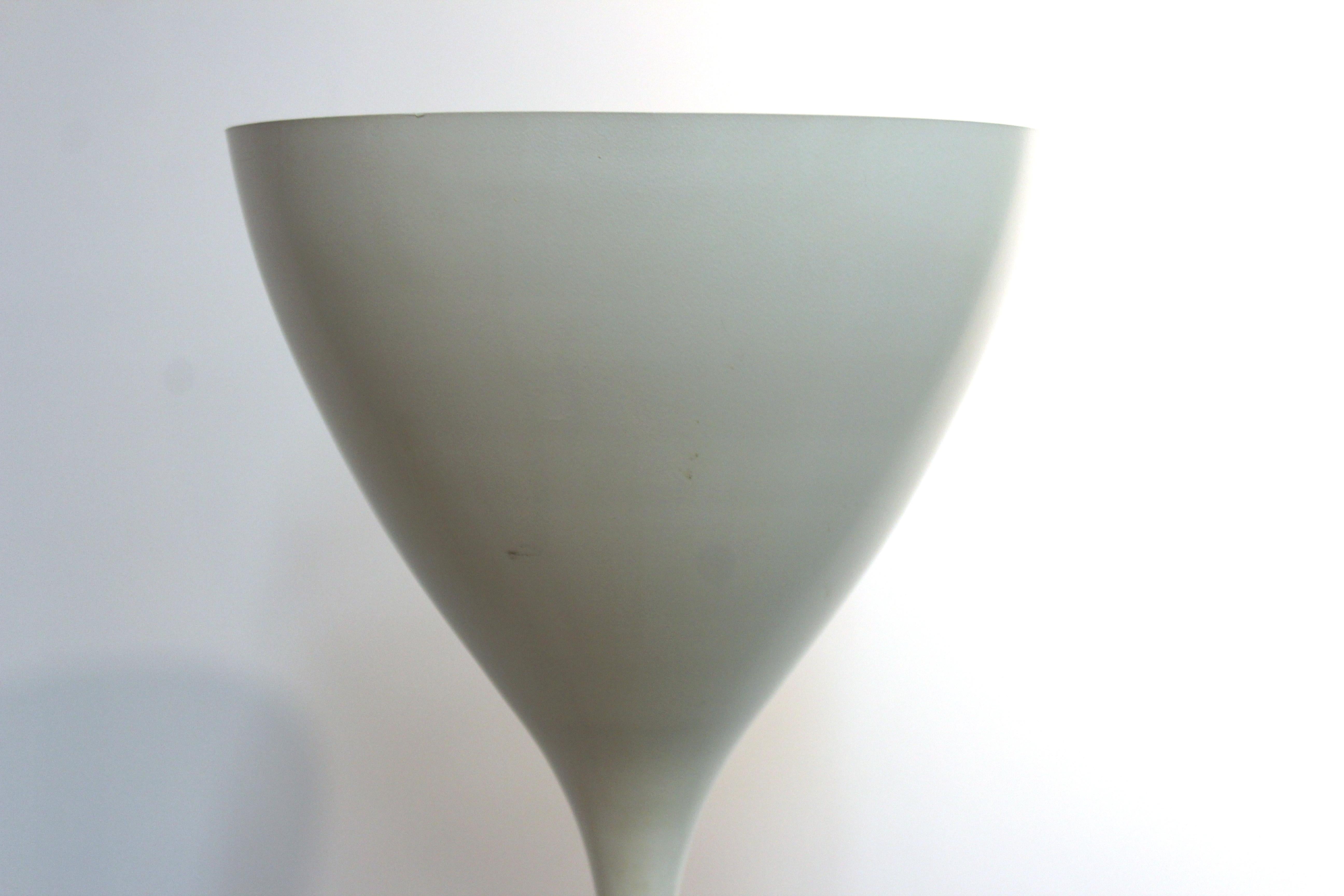 Mid-Century Modern white enameled torchere floor lamp designed by Max Bill during the 1960s. The piece is in great vintage condition and has some age-related scratches to the enamel on the foot. Comes with a dimmer.