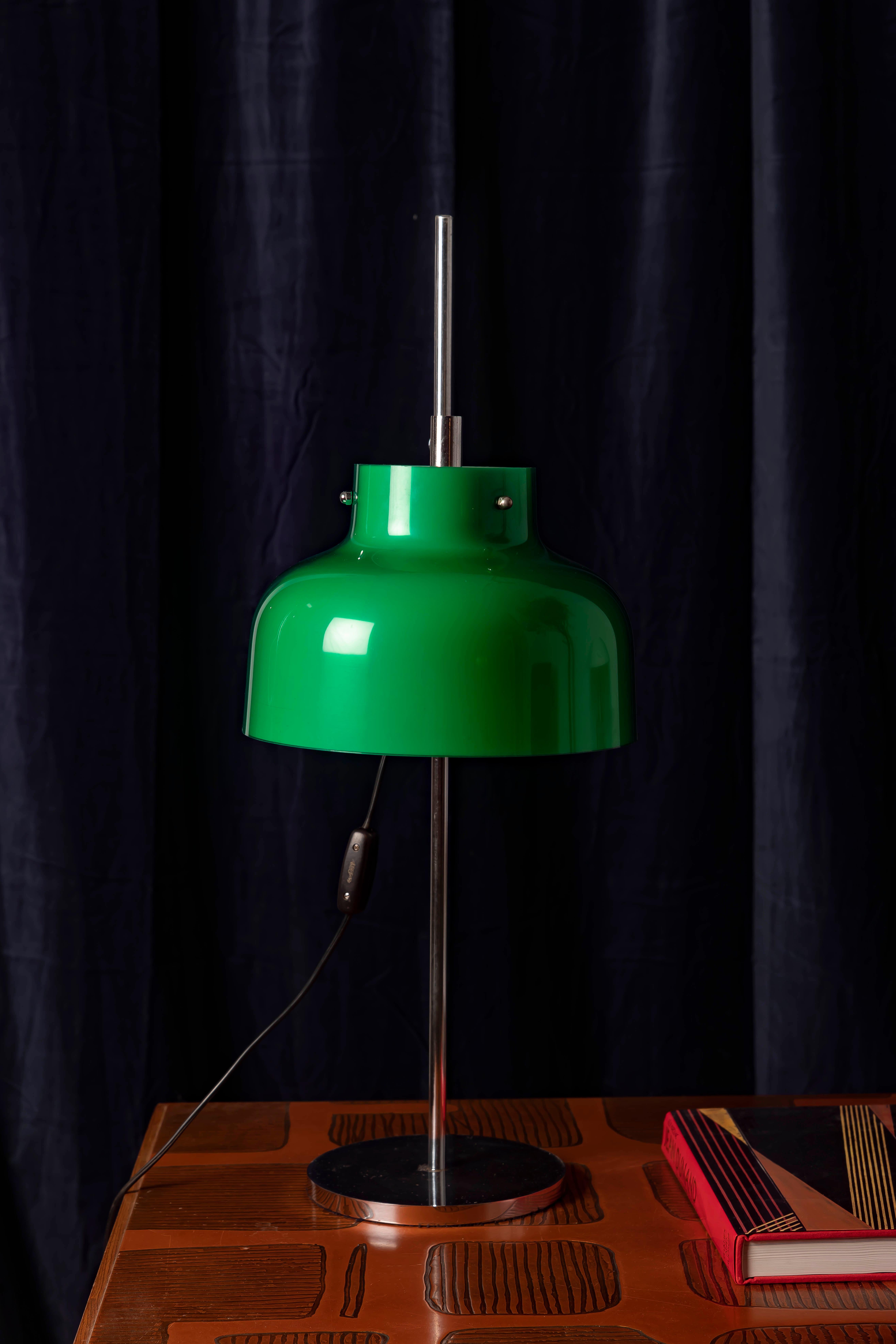 20th Century “Max Bill” Desk Lamp by Miguel Milá for Polinax – Rare Top-Mounted Shade For Sale