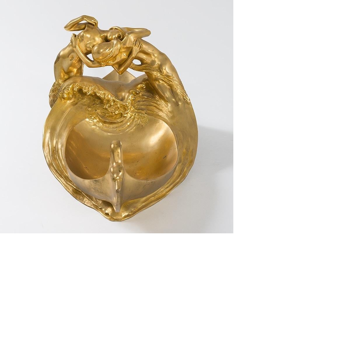 Art nouveau Vide-Poche Max Blondat Art Nouveau français en bronze doré en vente