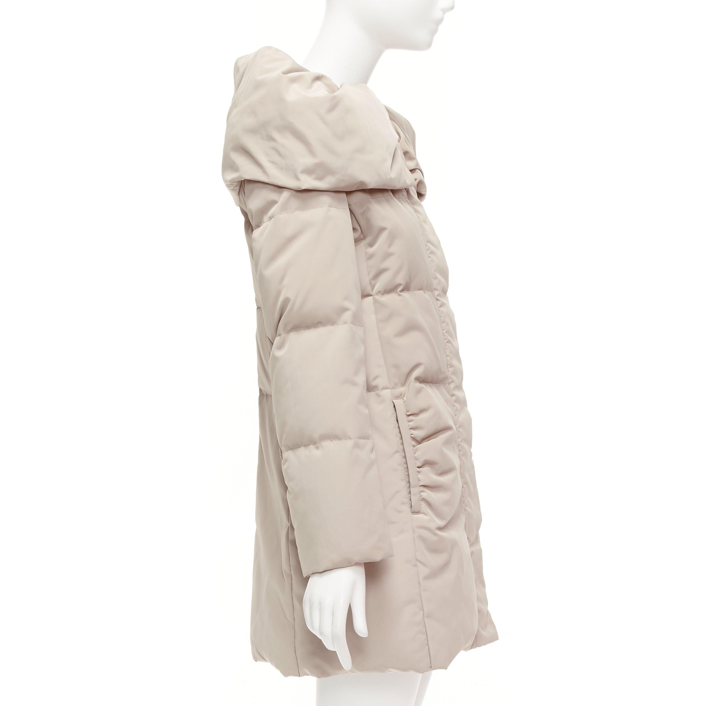 Donna MAX & CO Caldo beige bateau con collo foldover, cappotto lungo e aderente IT42 M. in vendita