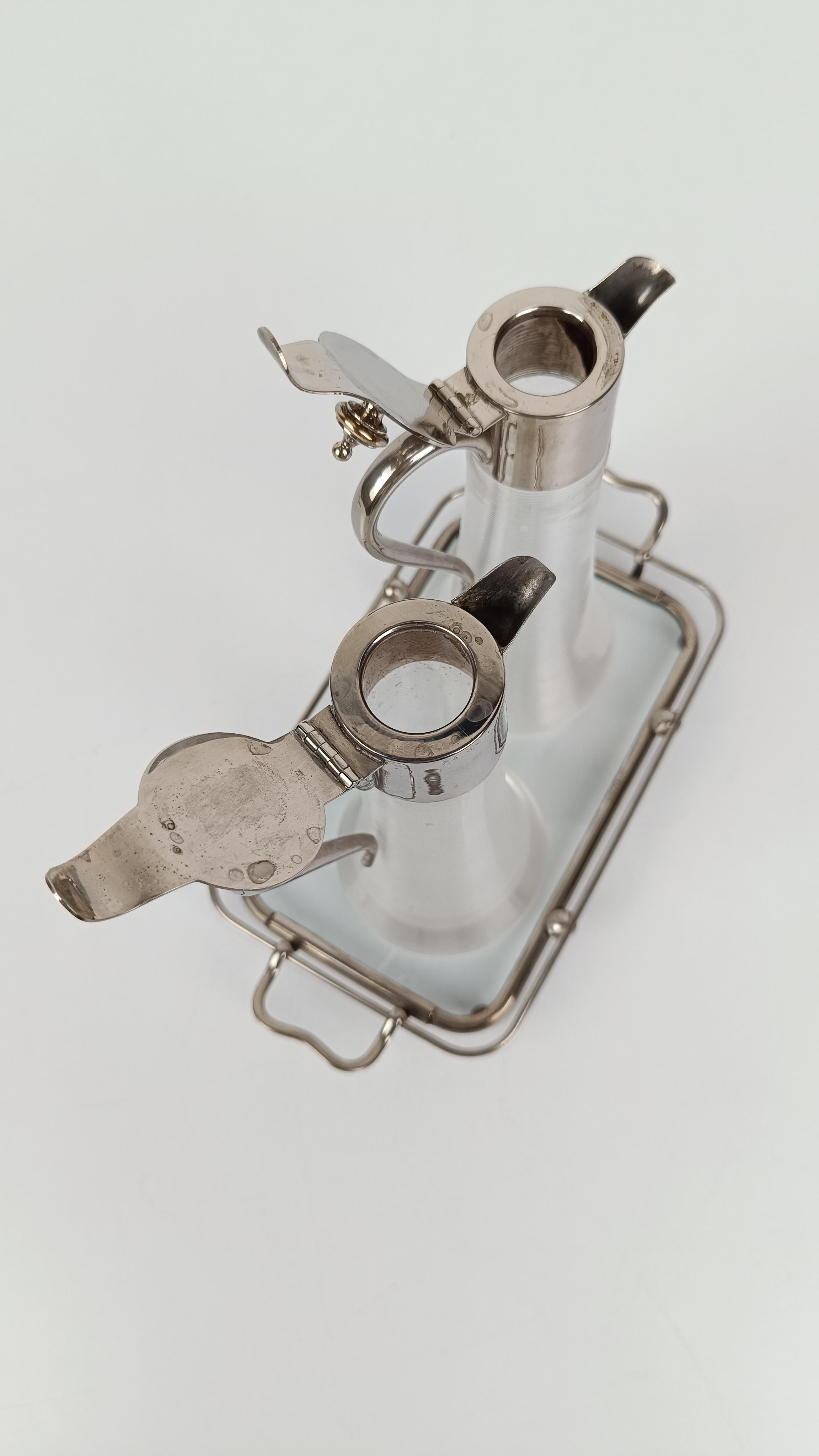 MAX DANNHORN Set de burettes / pichets à sirop avec plateau style Arts and Crafts en vente 8