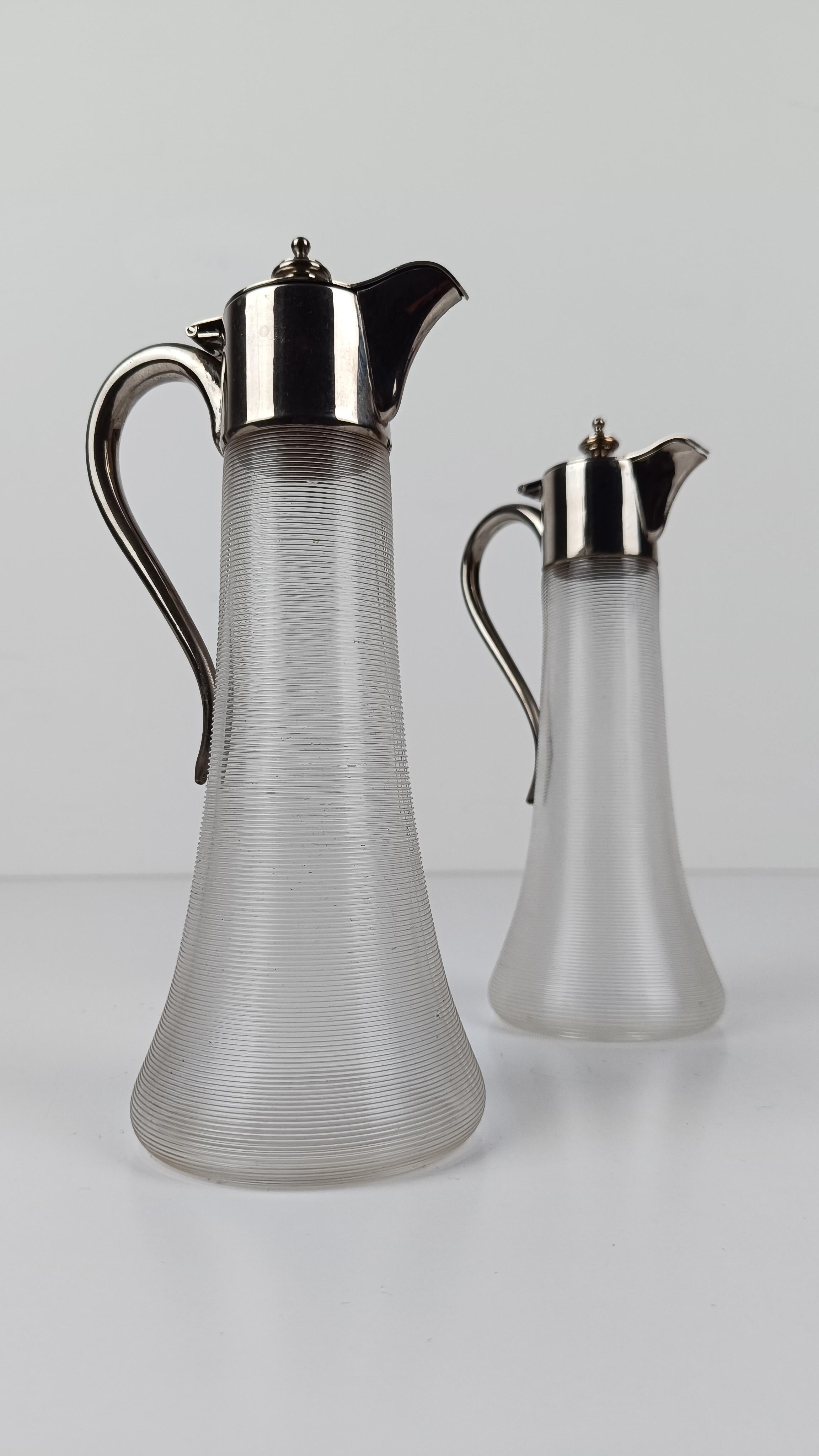 MAX DANNHORN Set de burettes / pichets à sirop avec plateau style Arts and Crafts en vente 9