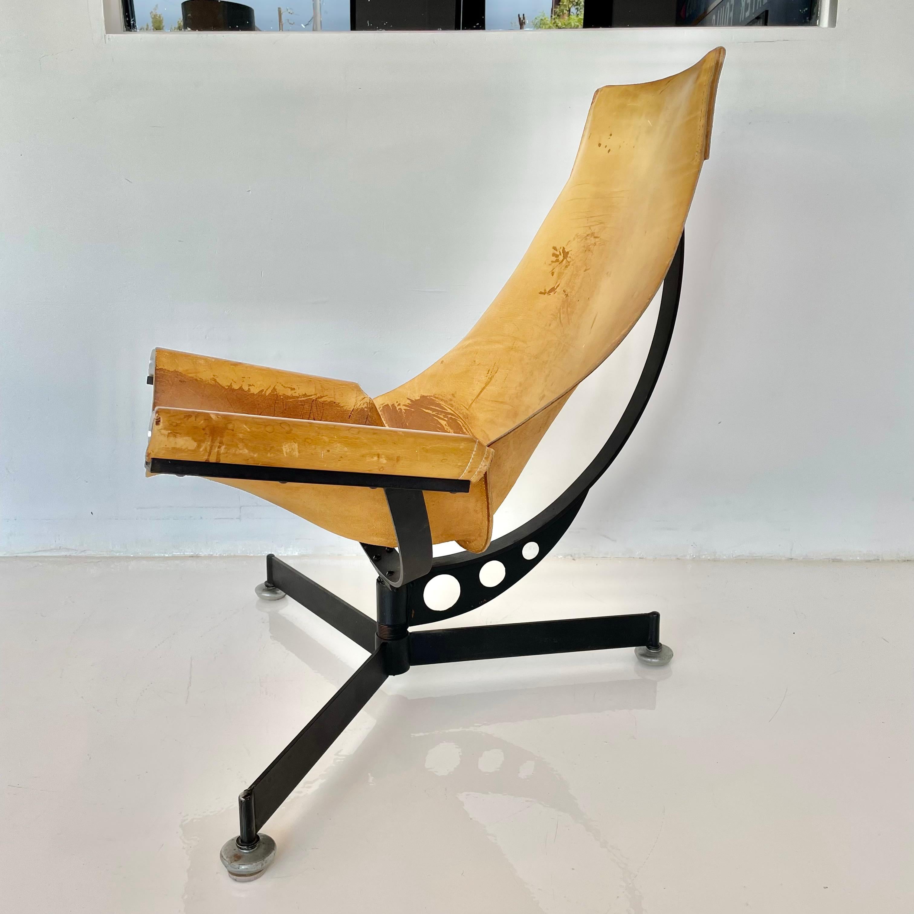 Max Gottschalk Leather and Iron Sling Chair, 1960s In Good Condition For Sale In Los Angeles, CA