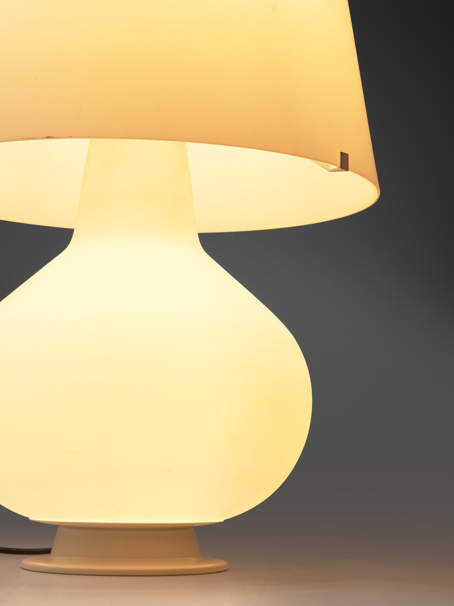 fontana table lamp