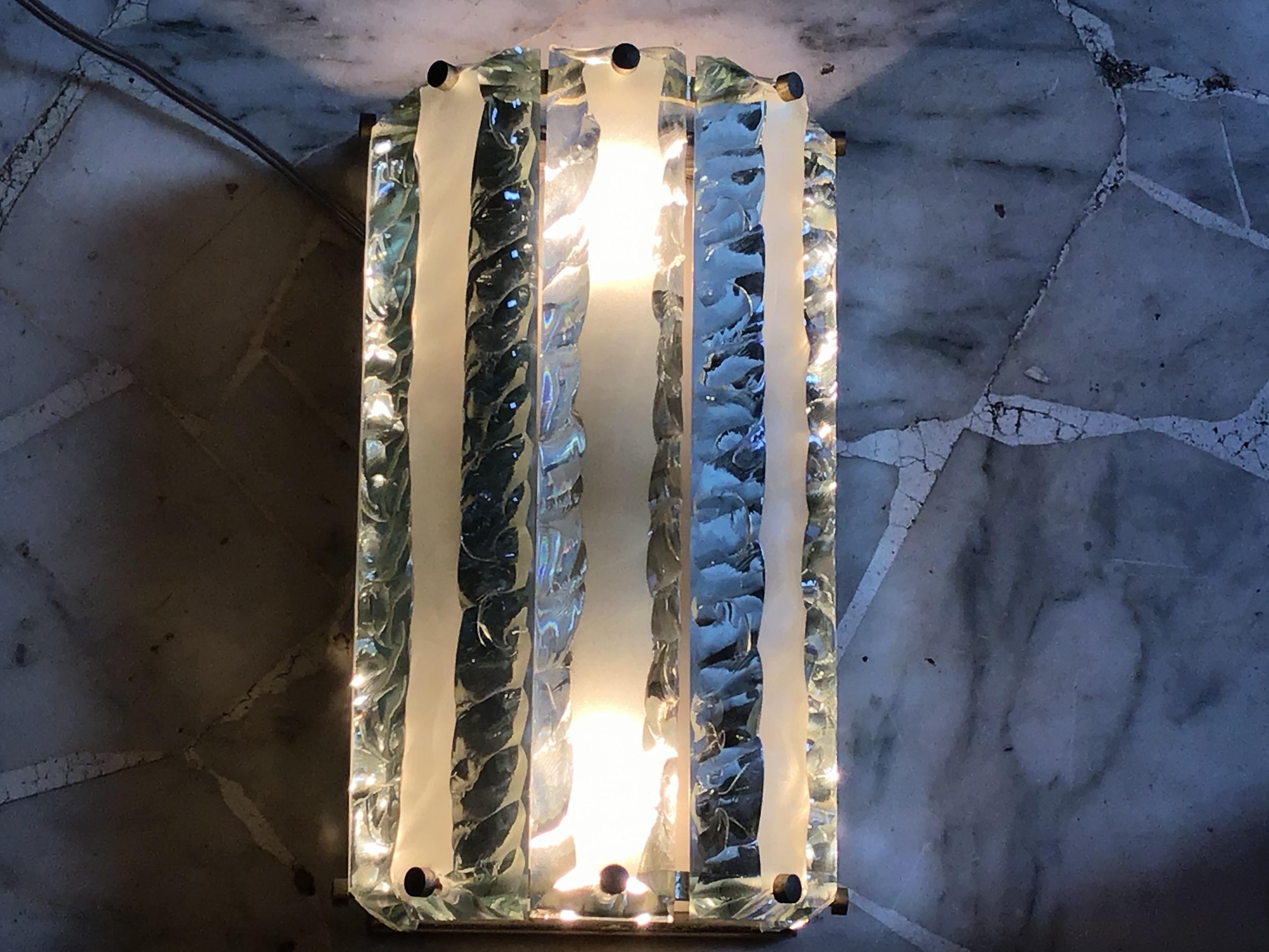 Max Ingrand 1964 Metal Crome Chiselled Glass, Italy In Excellent Condition For Sale In Milano, IT