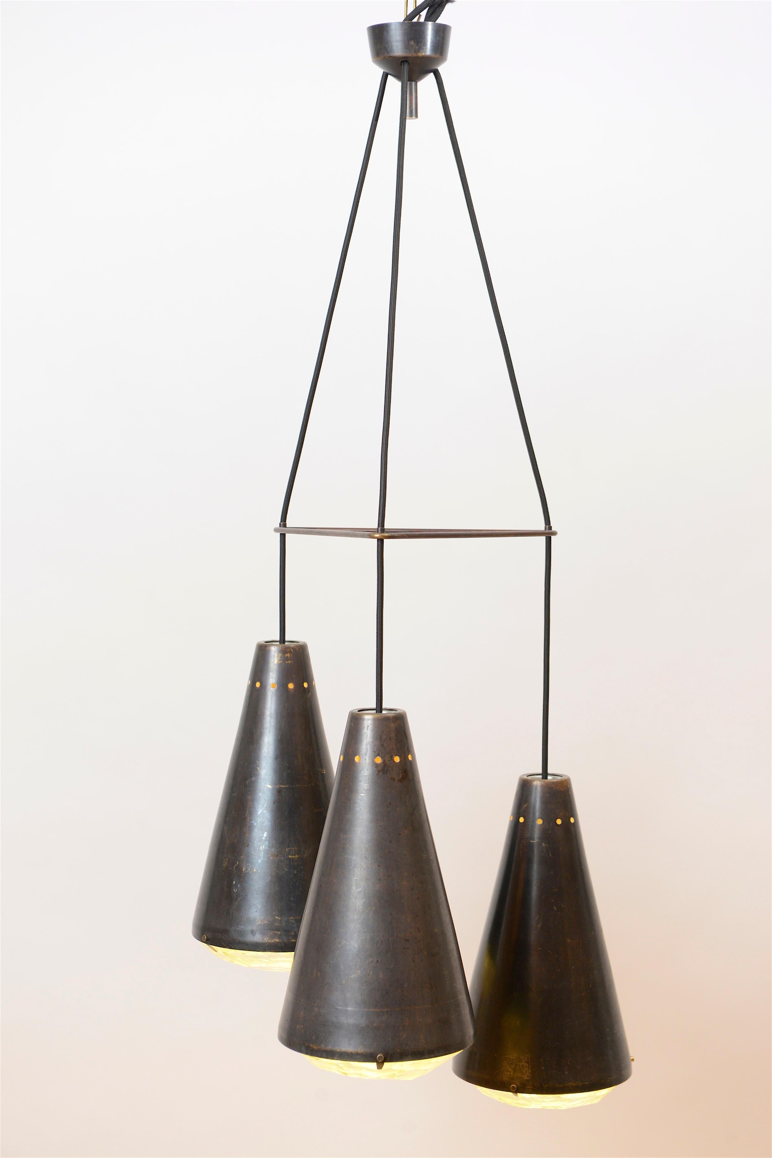 Max Ingrand ‘2126’ Model 3-Light Ceiling Pendant for Fontana Arte, Italy 1