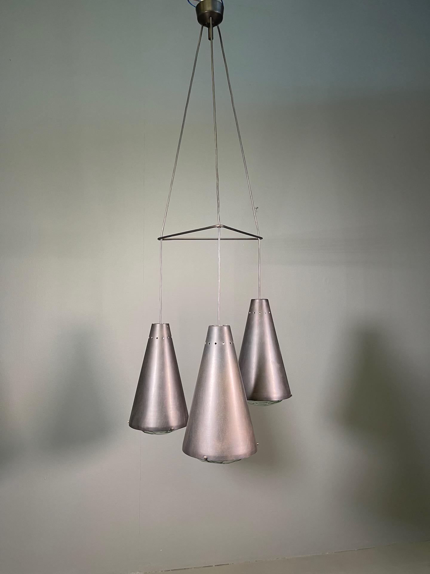 Italian Max Ingrand ‘2126’ Model 3-Light Ceiling Pendant for Fontana Arte, Italy For Sale