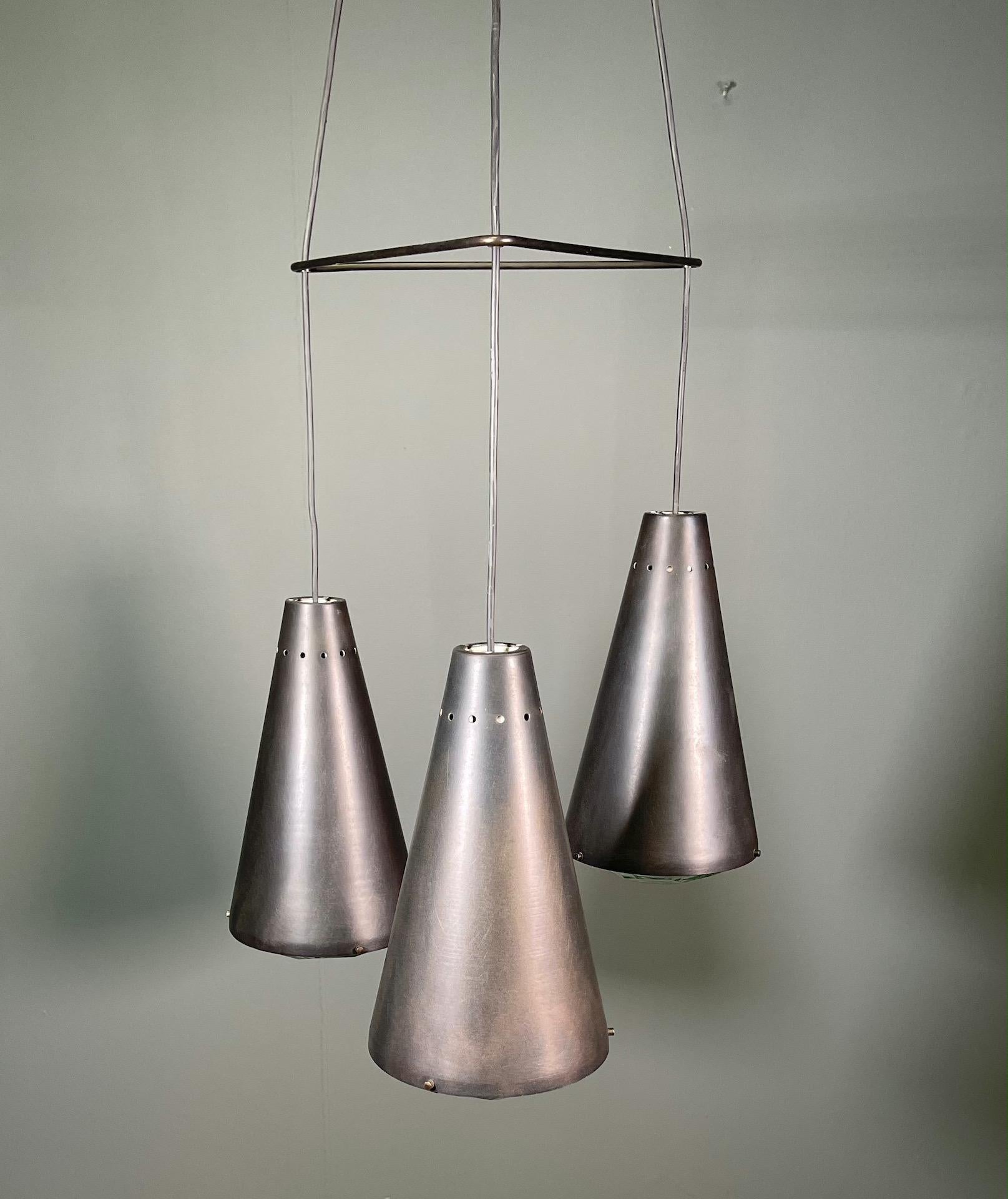 Aluminum Max Ingrand ‘2126’ Model 3-Light Ceiling Pendant for Fontana Arte, Italy For Sale