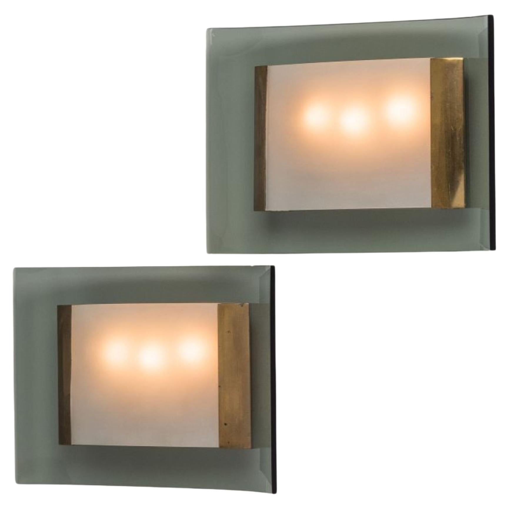 Max Ingrand 2213 sconces by Fontana Arte Italy 1960 For Sale