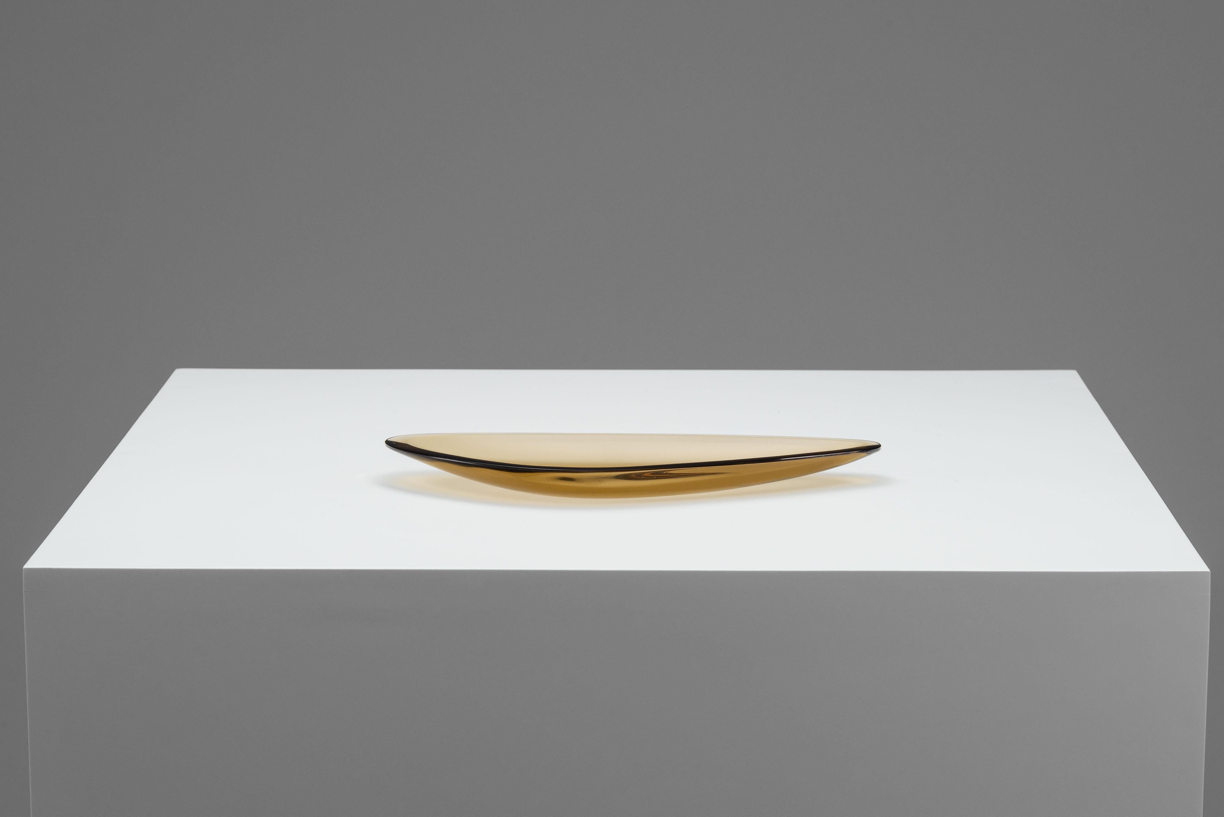 Bol Max Ingrand modèle 1639 Fontana Arte Italie 1960 Brown Bon état - En vente à Roosendaal, Noord Brabant