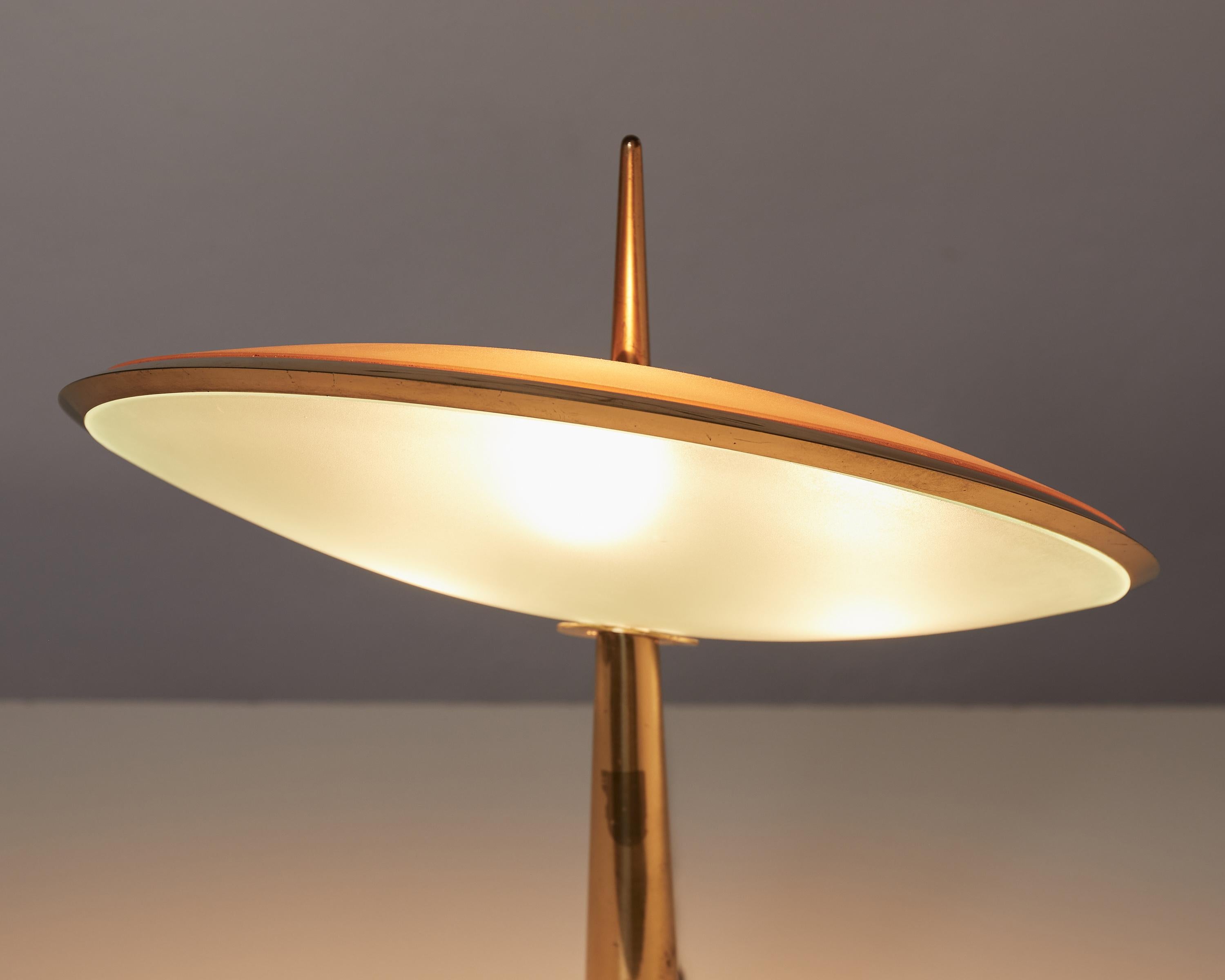 Mid-Century Modern Max Ingrand Brass and Etched Glass Table Lamp Model 1538 by Fontana Arte, 1950