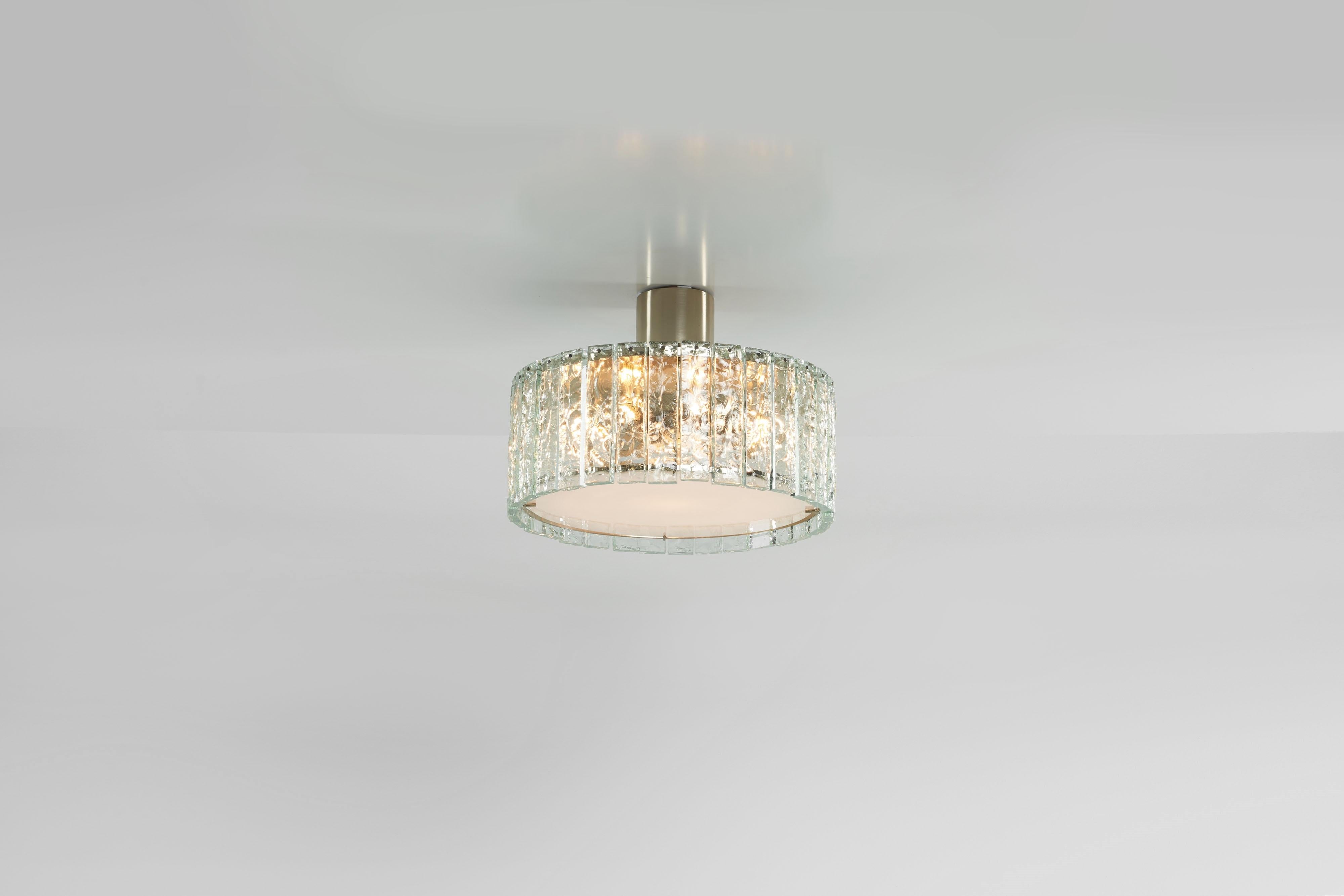 Placcato Lampada da soffitto Max Ingrand modello 2448 Fontana Arte 1960 in vendita
