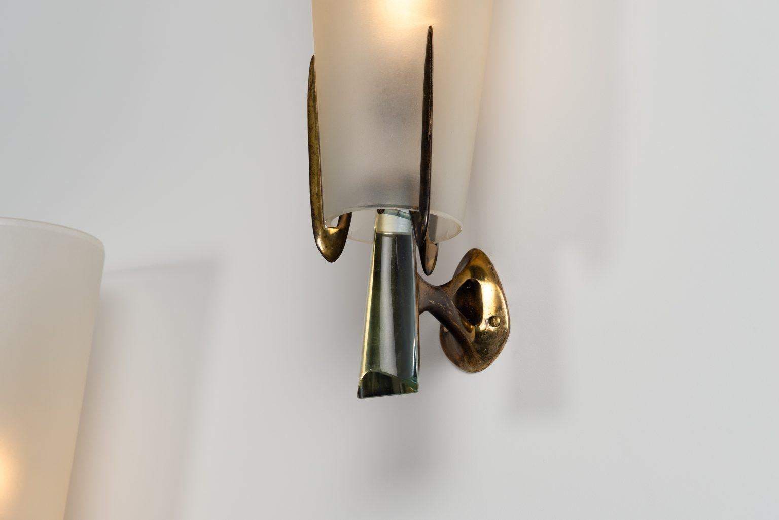 Apliques cónicos Max Ingrand de Fontana Arte Italia 1955 Moderno de mediados de siglo en venta