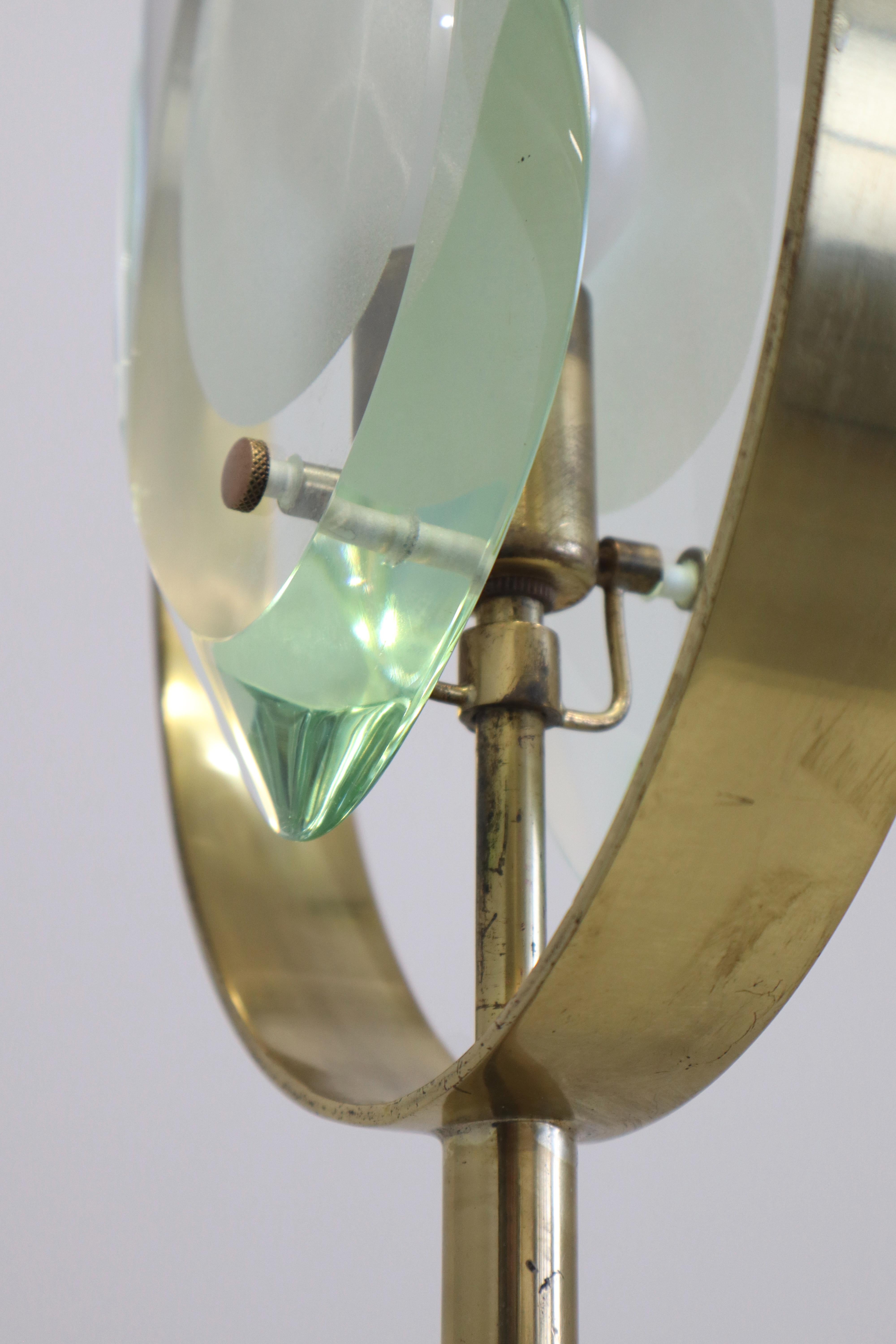 Lampade da terra Max Ingrand 'Modello 2020' per Fontana Arte, 1961 in vendita 3